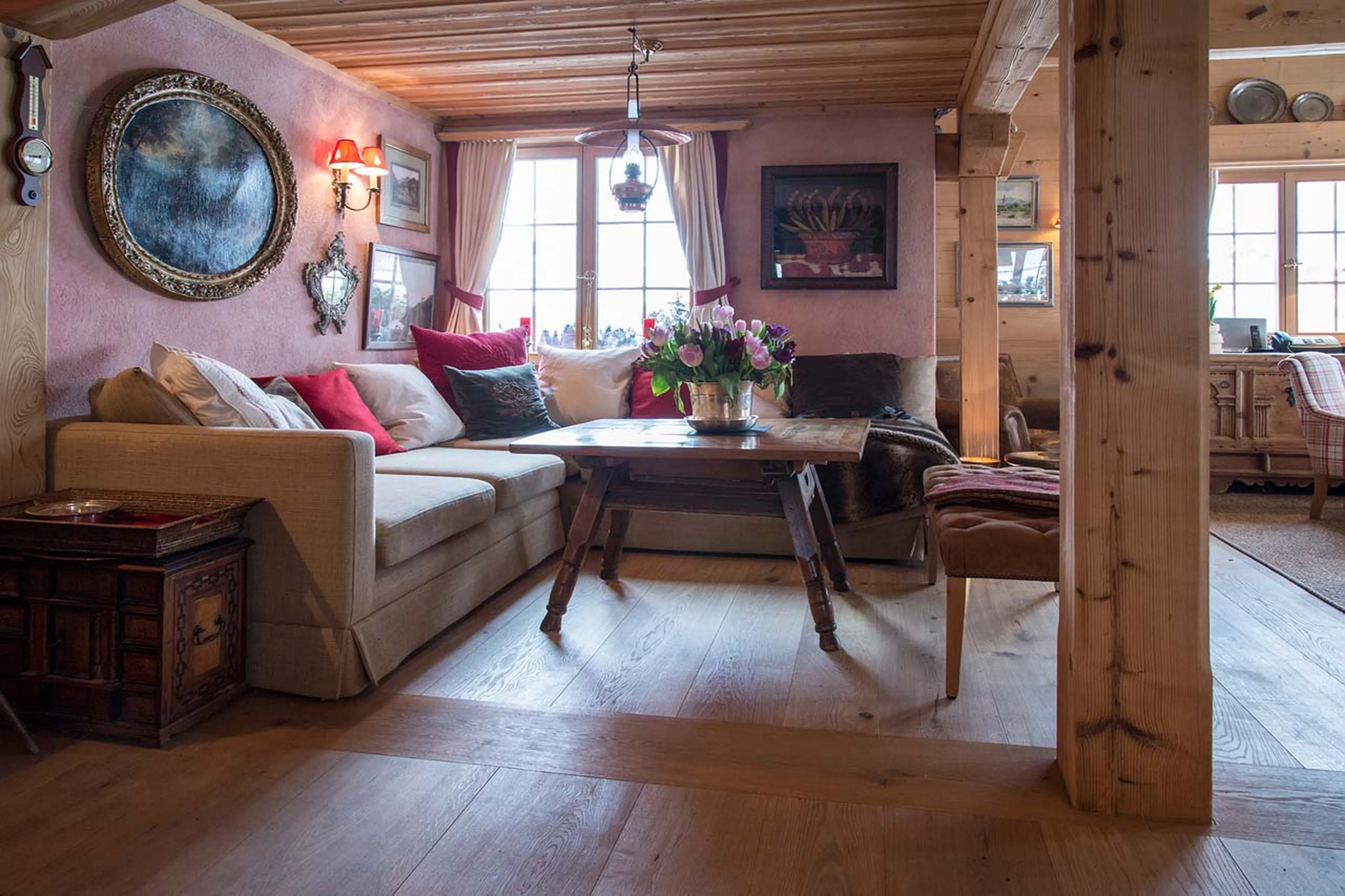 Chill out area in living room of Chalet Maldeghem in Klosters