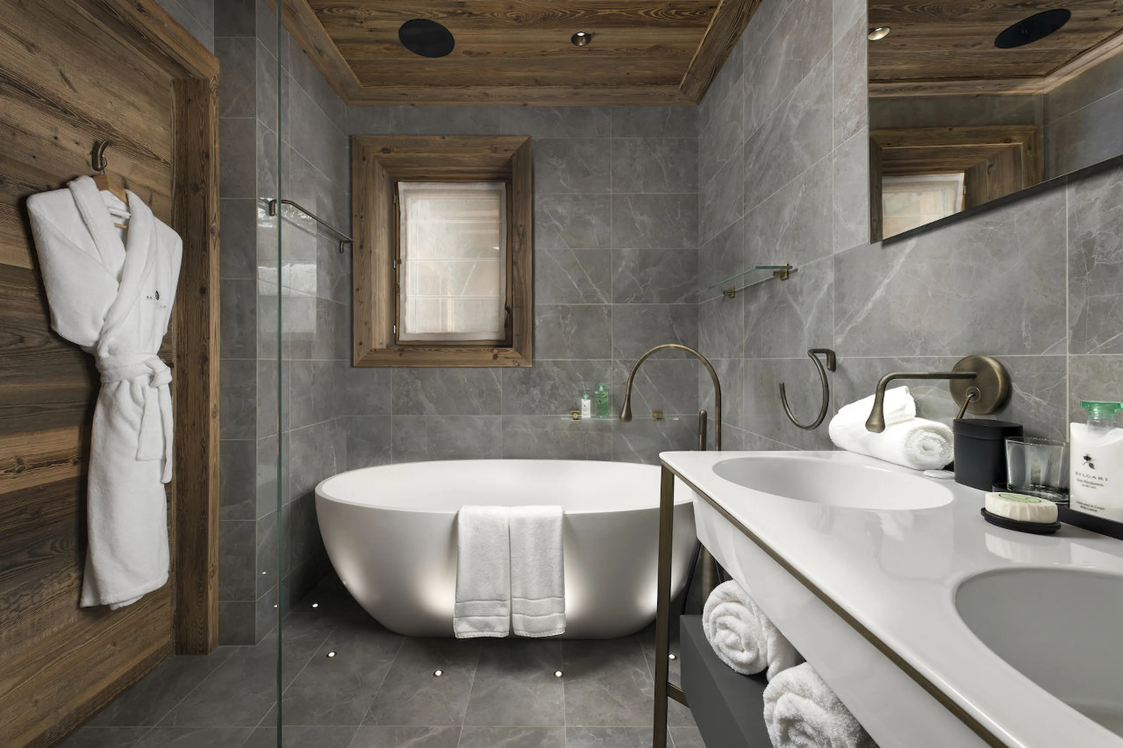 Bathroom three at Chalet Manasa in Courchevel 1850