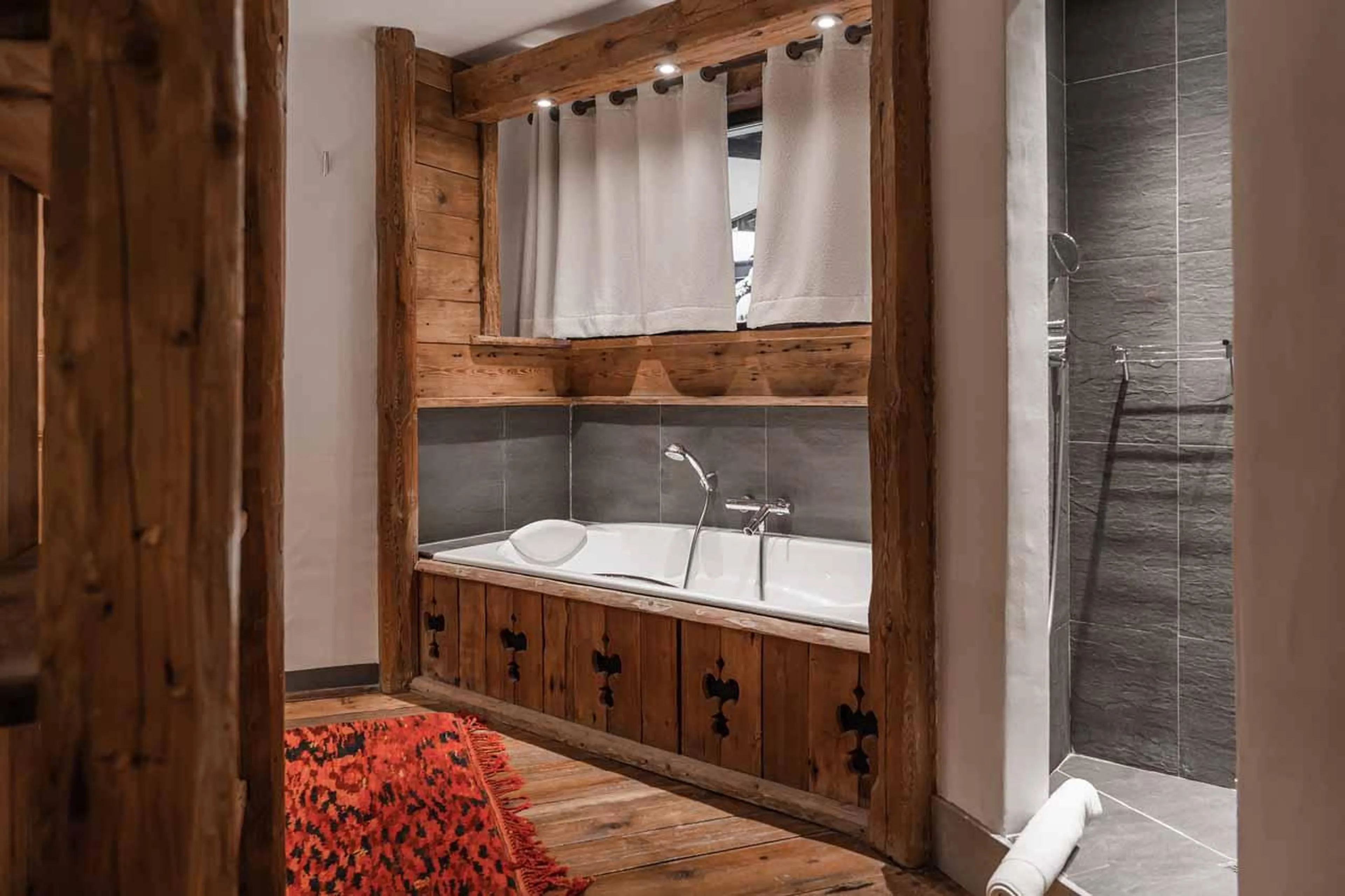 Bathroom in Chalet Mathilda, Val d'Isere