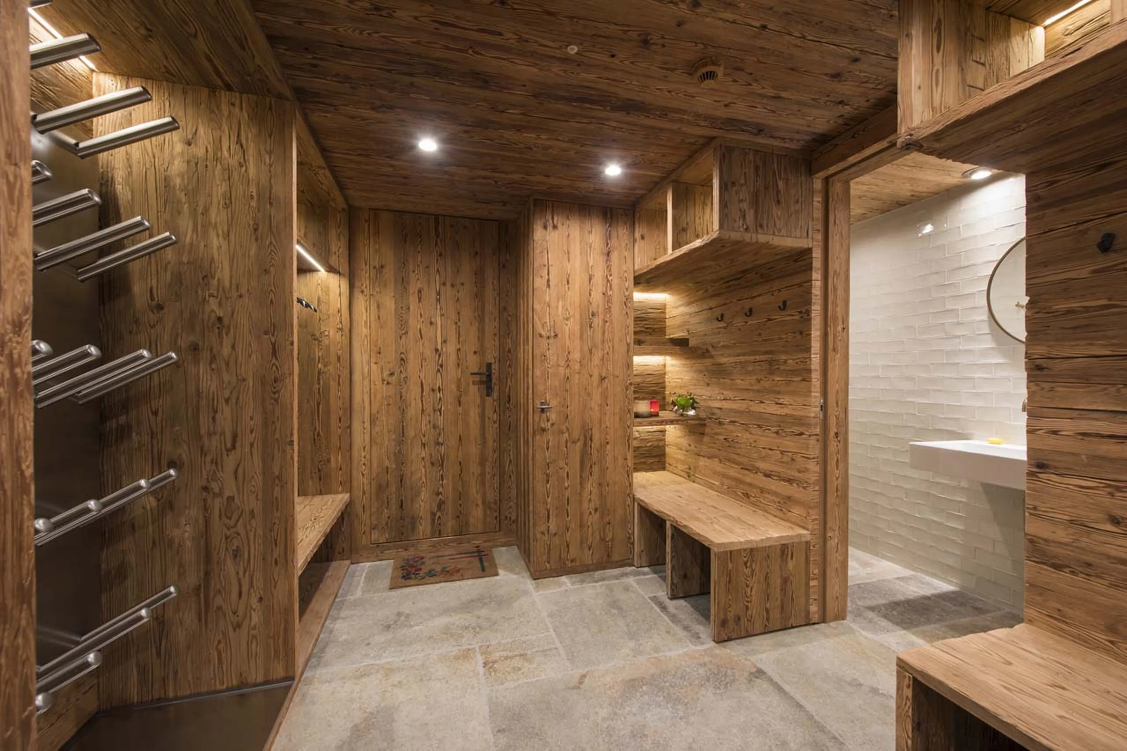 Ski room in Chalet Mckinley in Zermatt