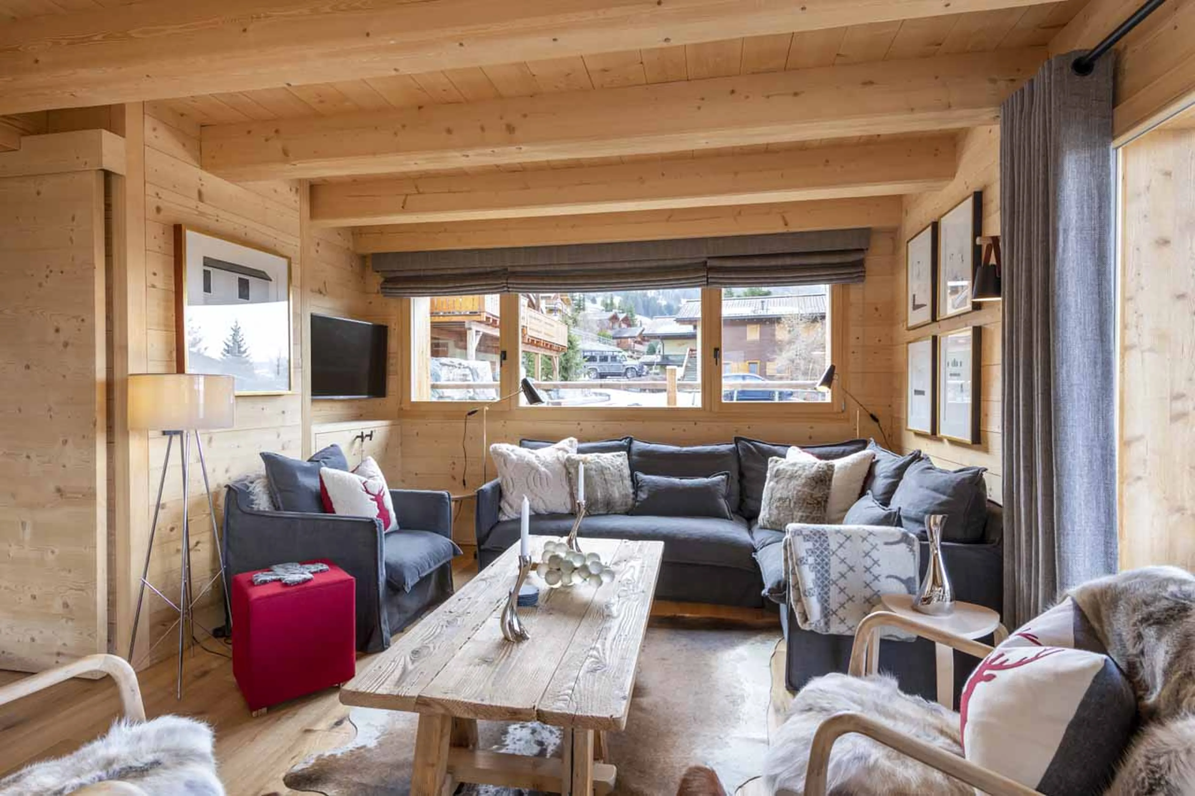 Sofas in living area of Chalet Melilot in Verbier