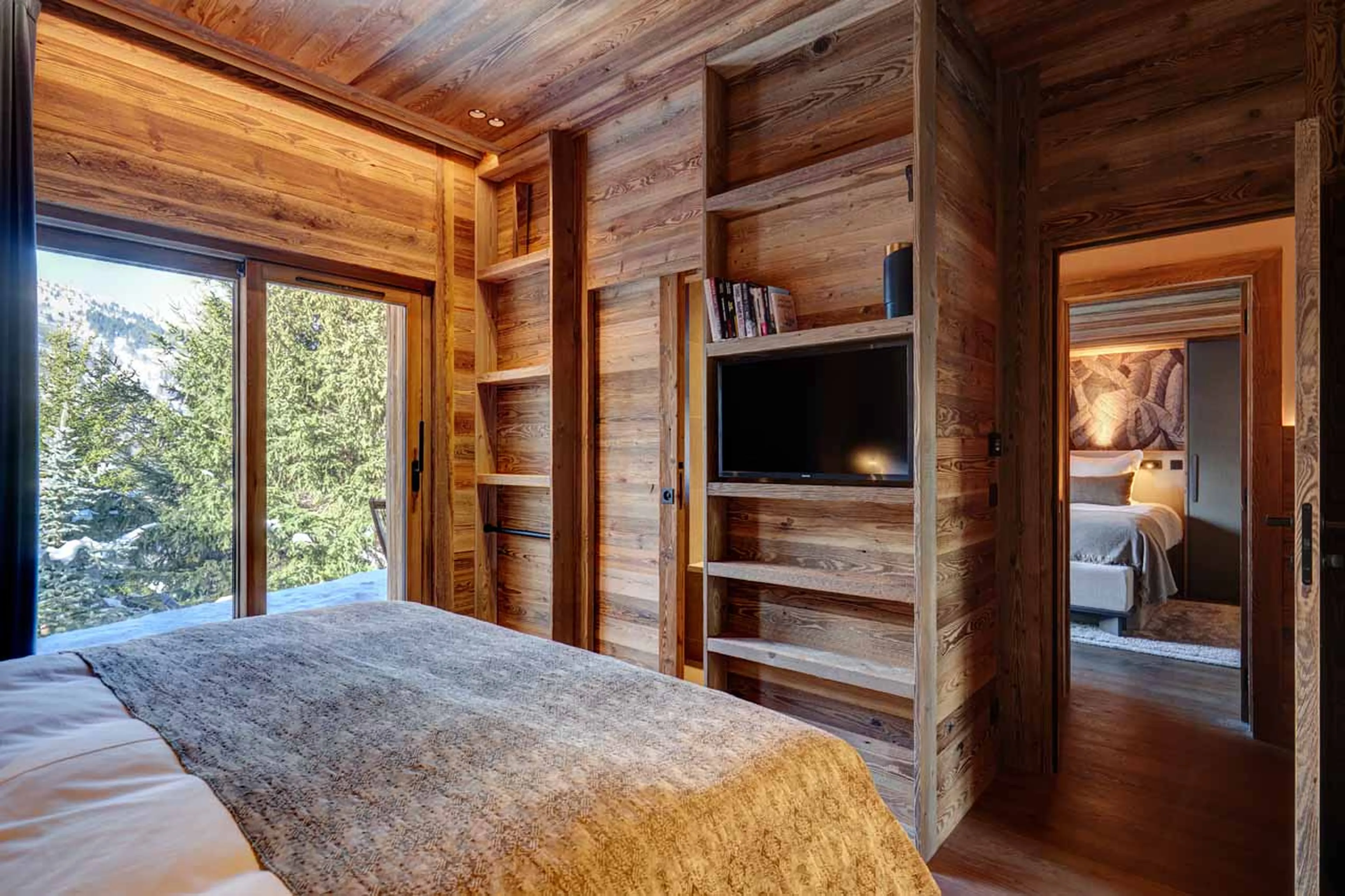 Access to bedroom terrace at Chalet Menor in Meribel