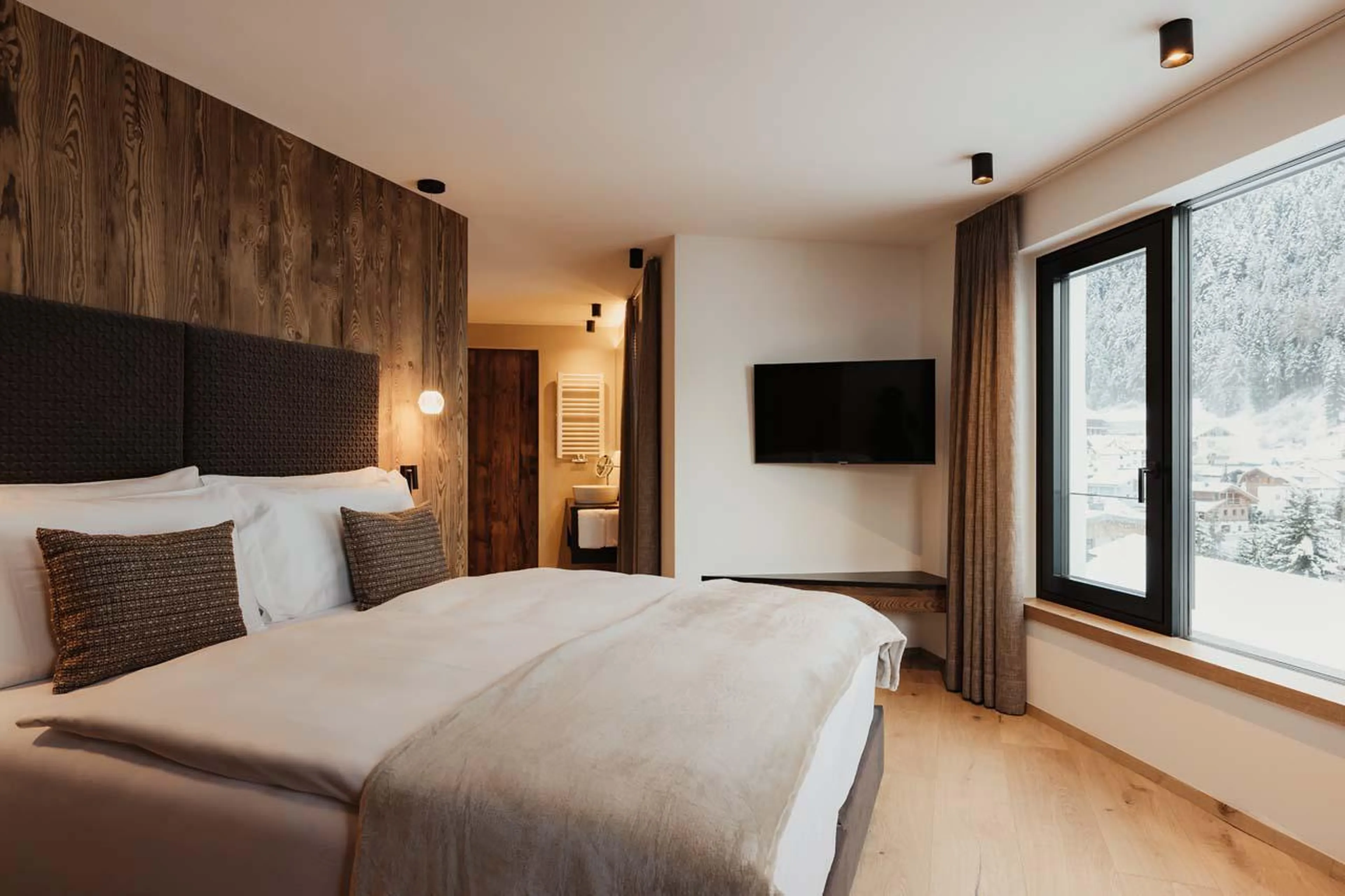 Spacious and modern bedroom at Chalet Mile 1 in Val Gardena