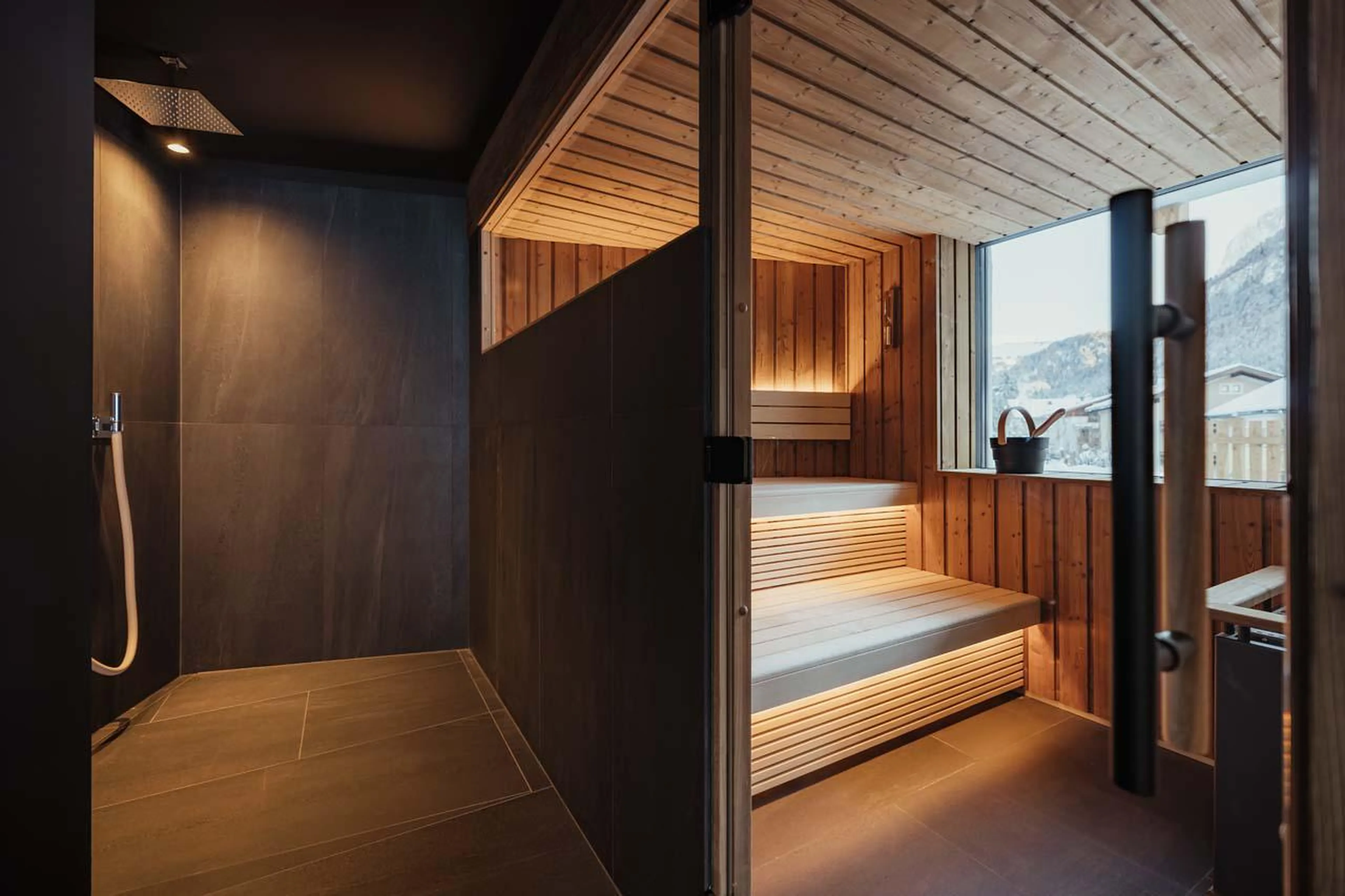 Finnish sauna and shower at Chalet Mile 2 in Val Gardena