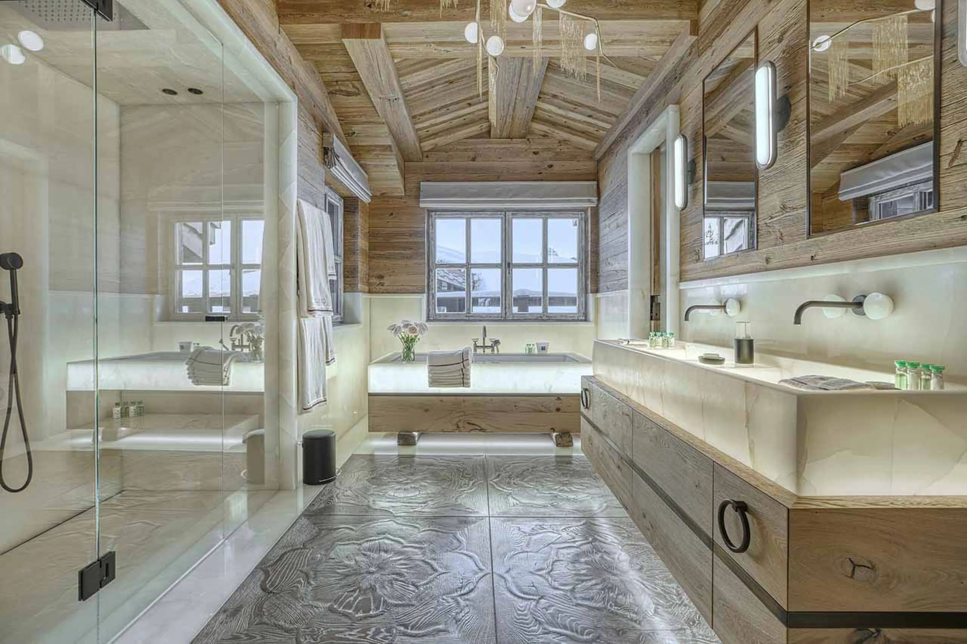 Bathroom one at Chalet Monet in Courchevel 1850