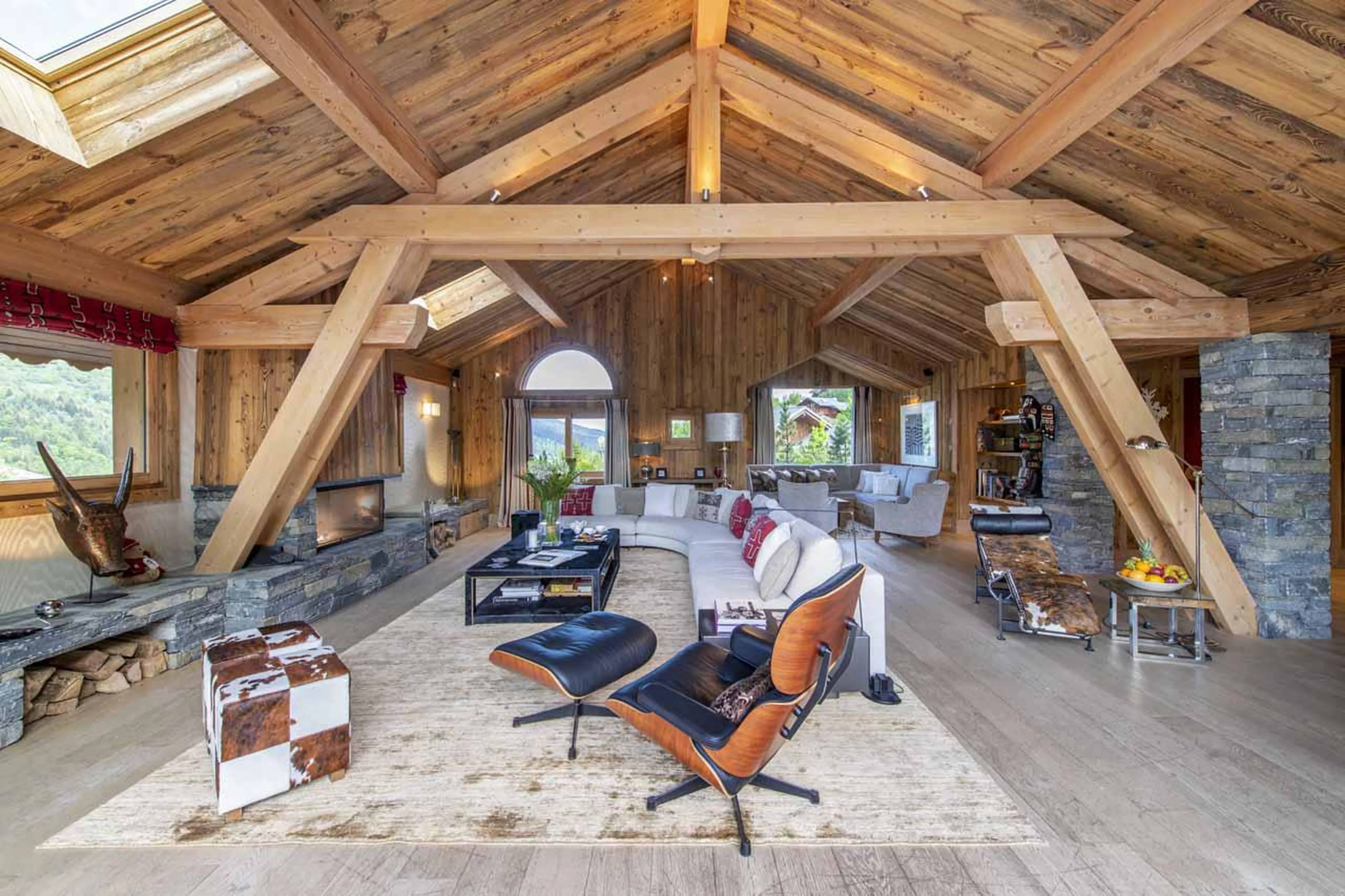 Seating areas in living room of Chalet Mont Tremblant in Meribel