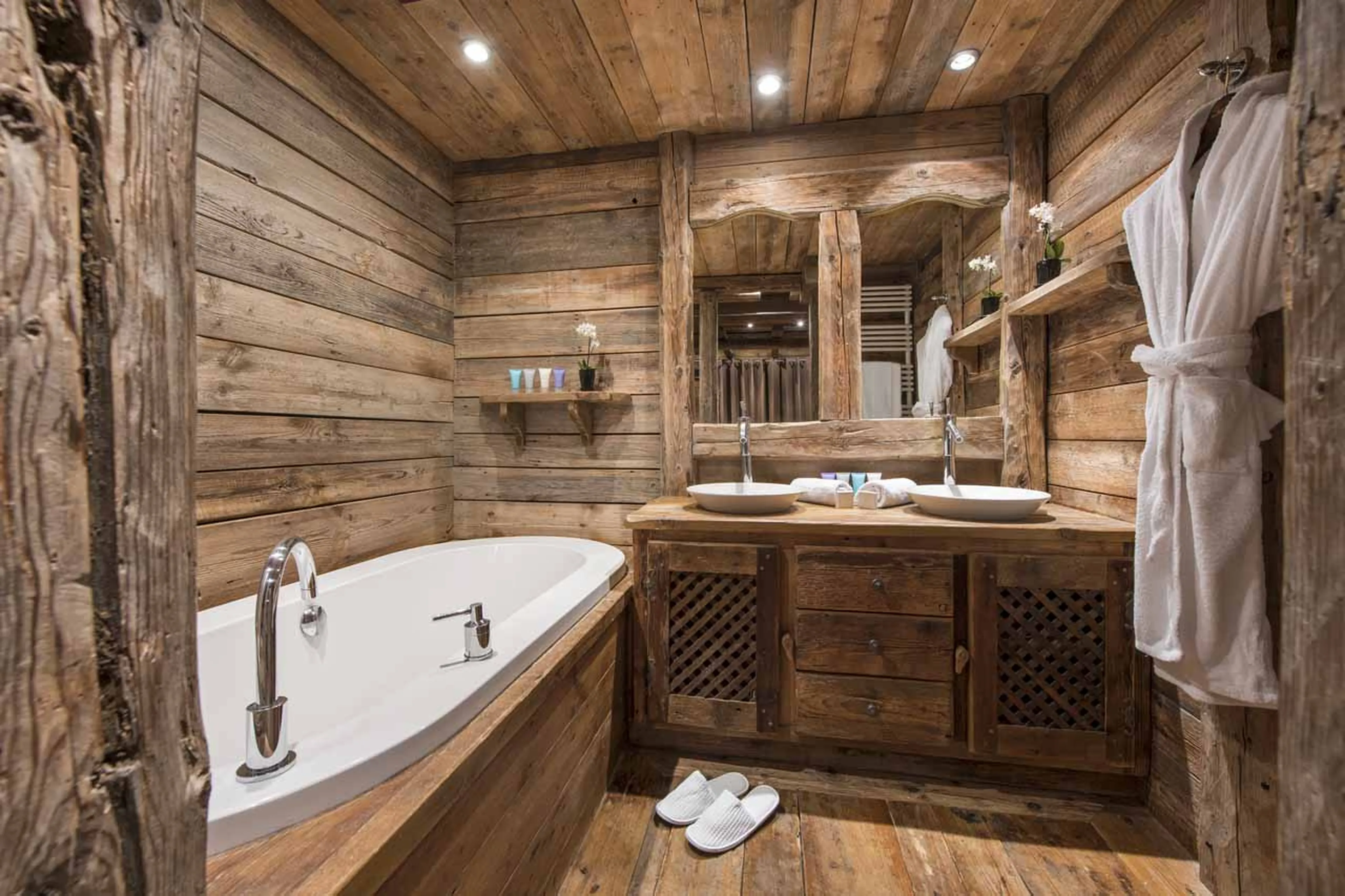 Bathroom four at Chalet Montana in Courchevel 1850