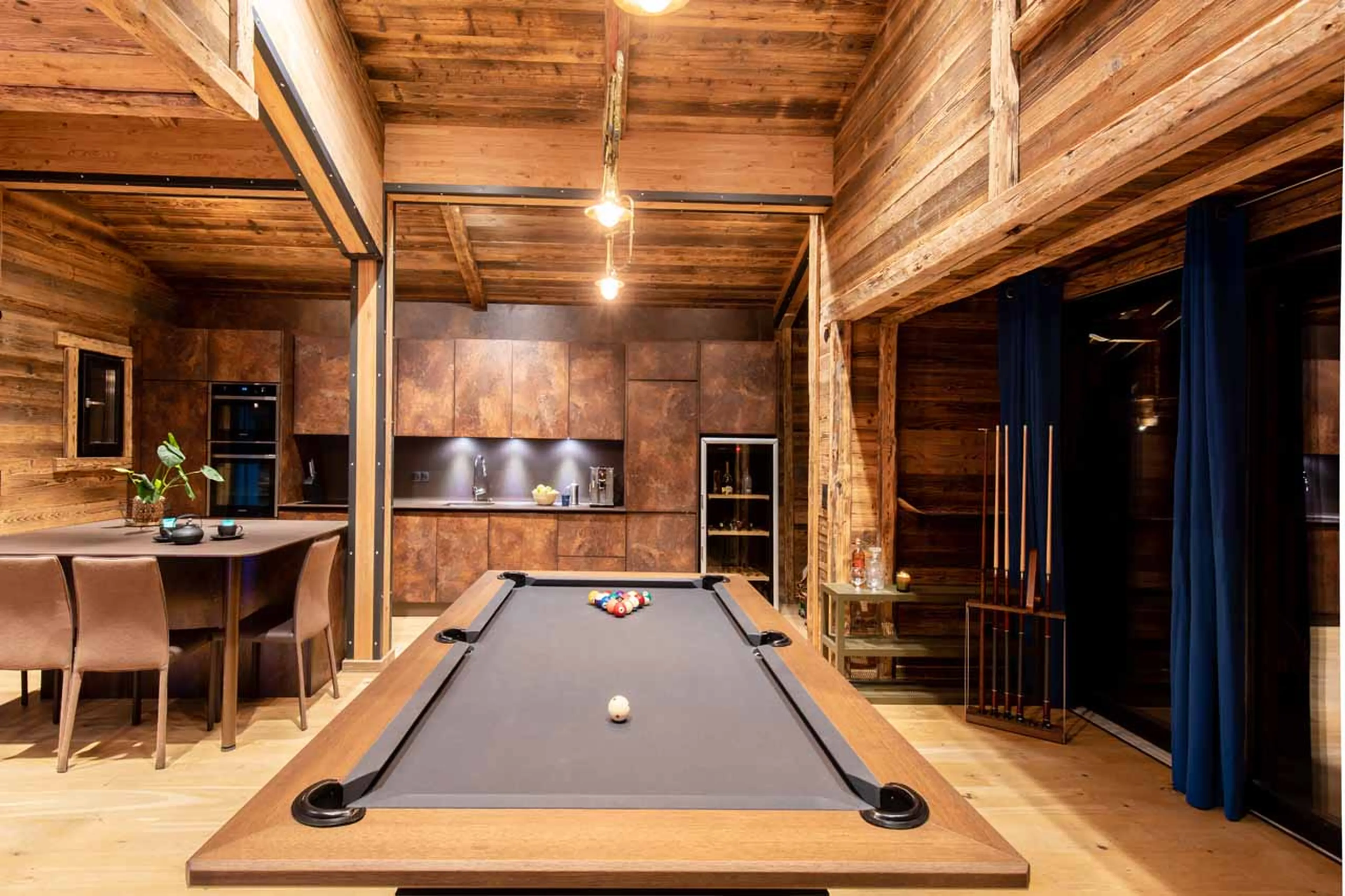 Pool table at Chalet Monts in Tignes