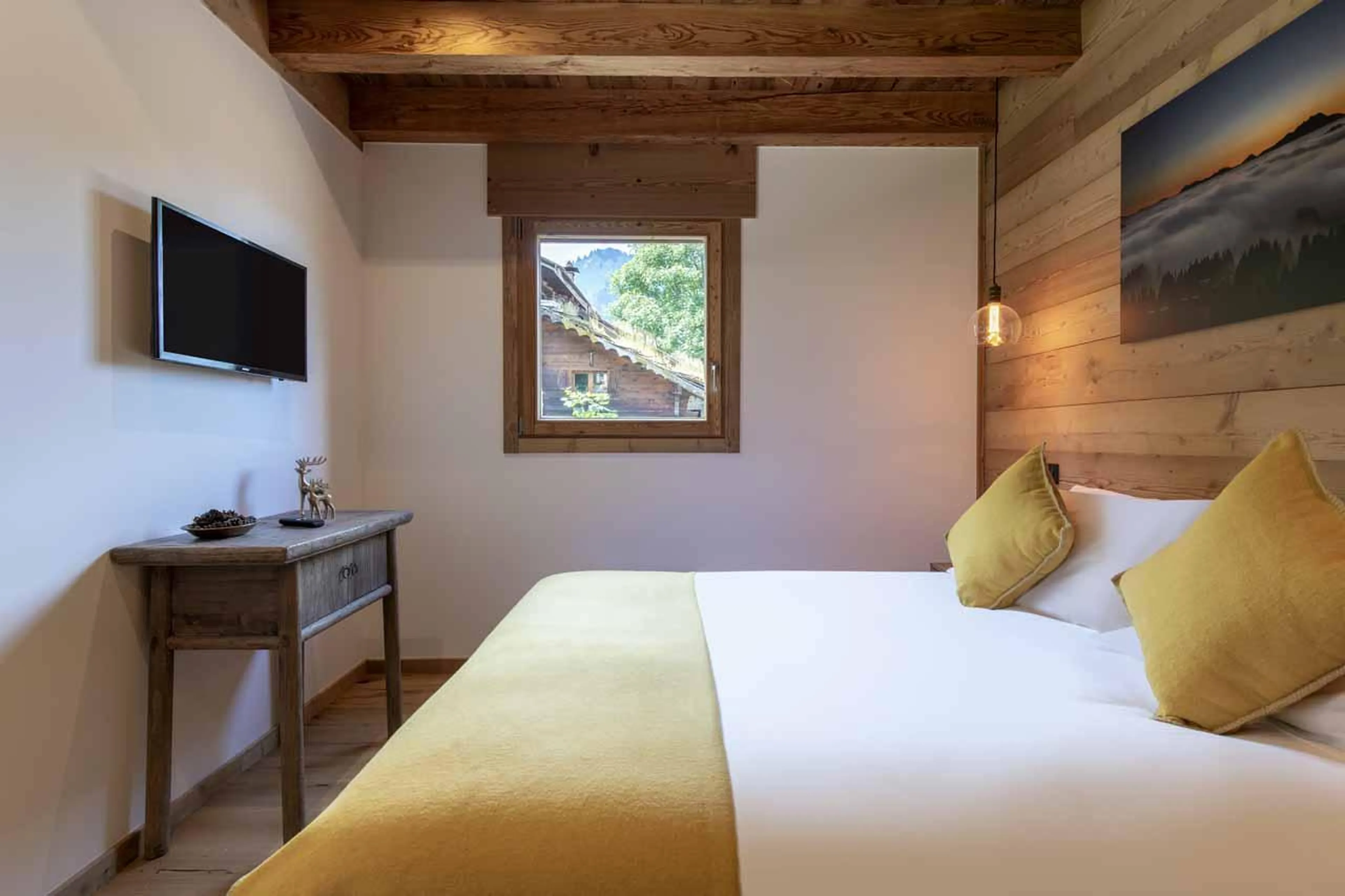 TV in Chalet Nanook, Morzine