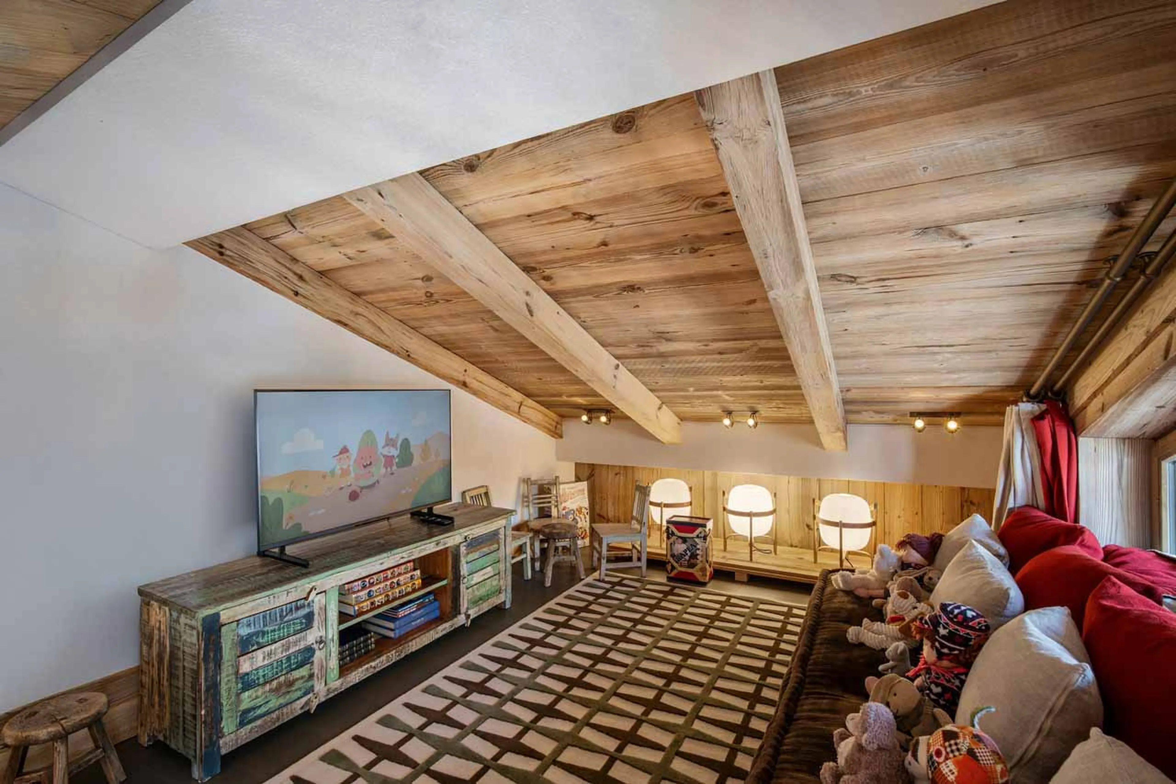 Childrens playroom in Chalet Nanuq in Courchevel 1850