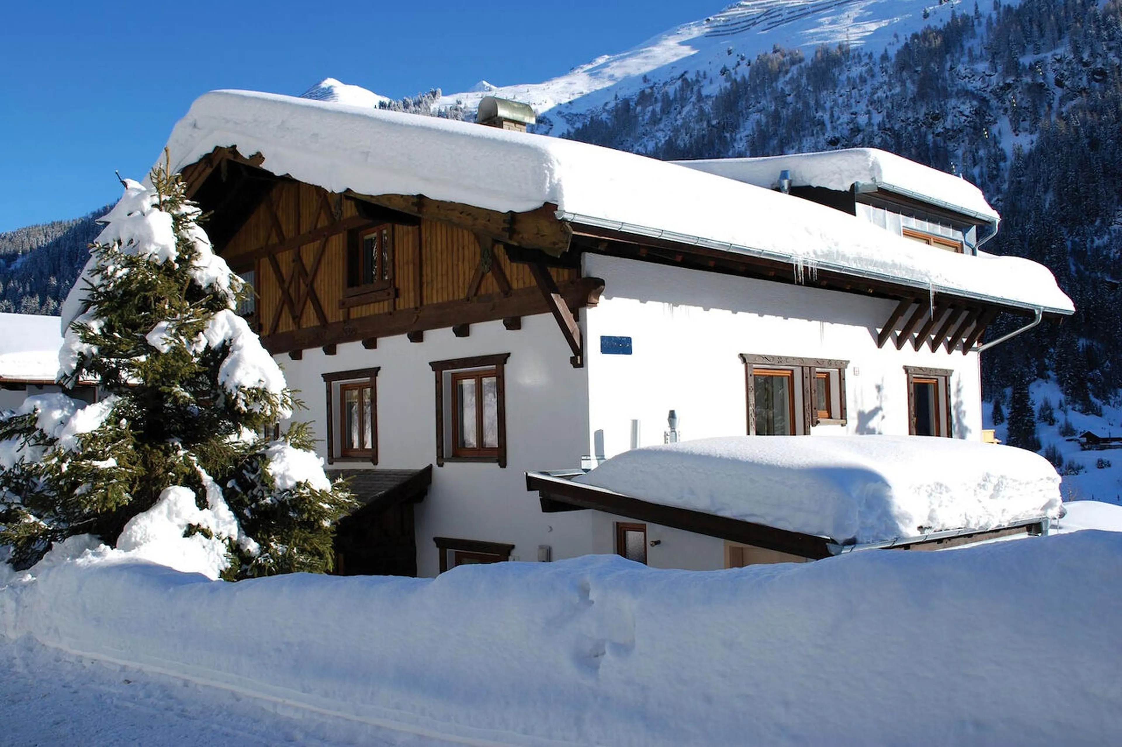 Exterior of Chalet Narnia in St Anton