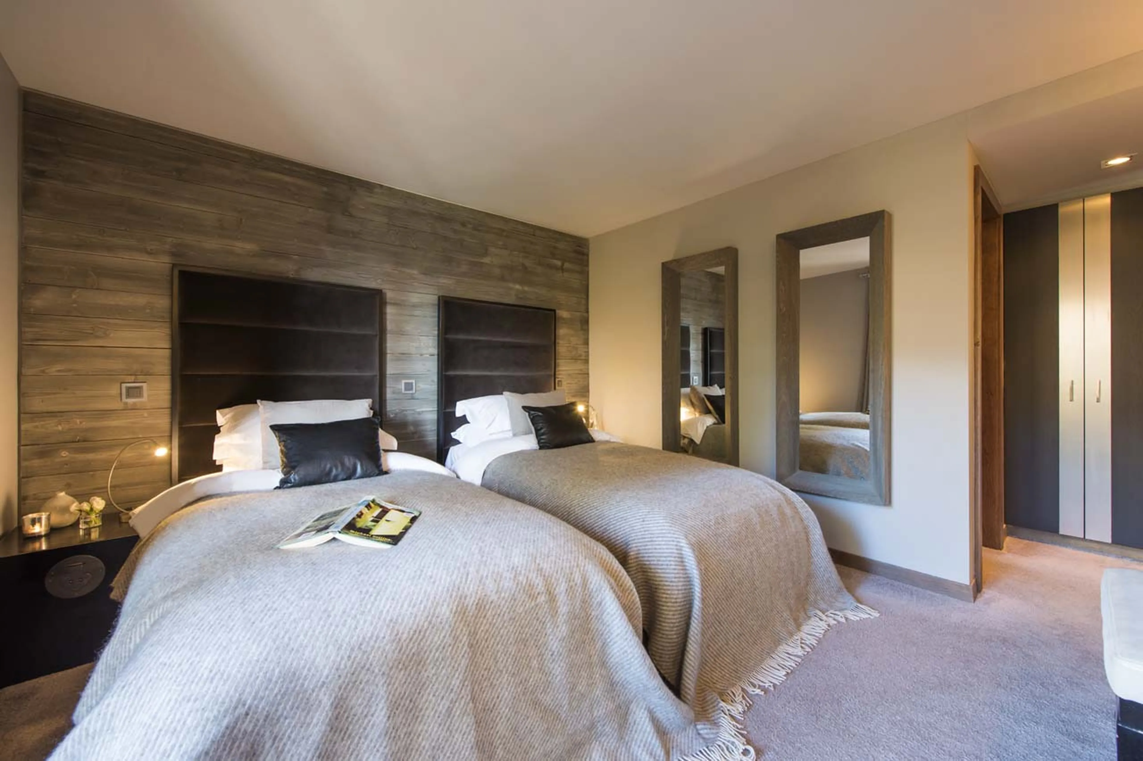 Bedroom six at Chalet No 14 in Verbier