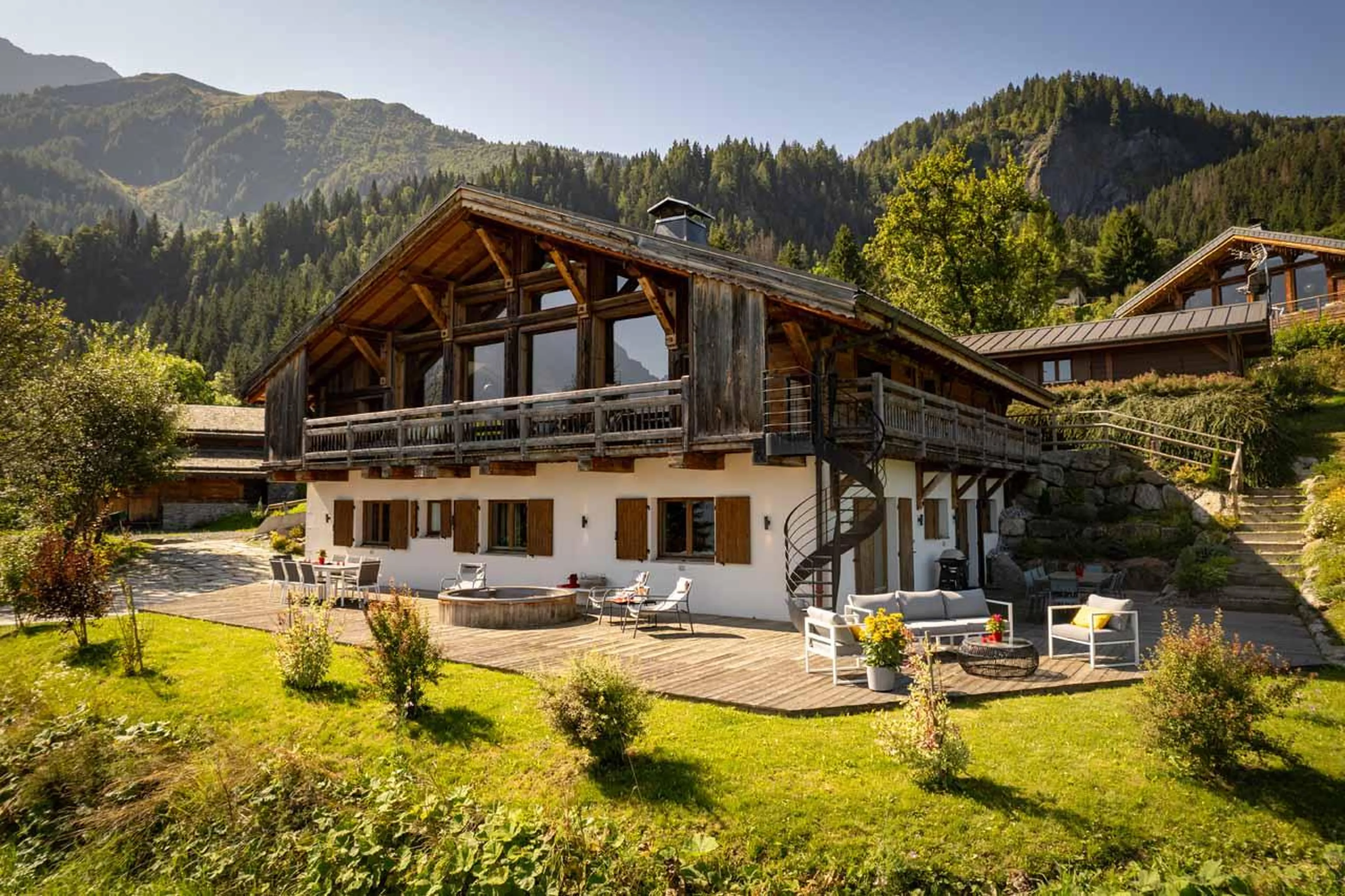 Exterior of Chalet Norel in Chamonix