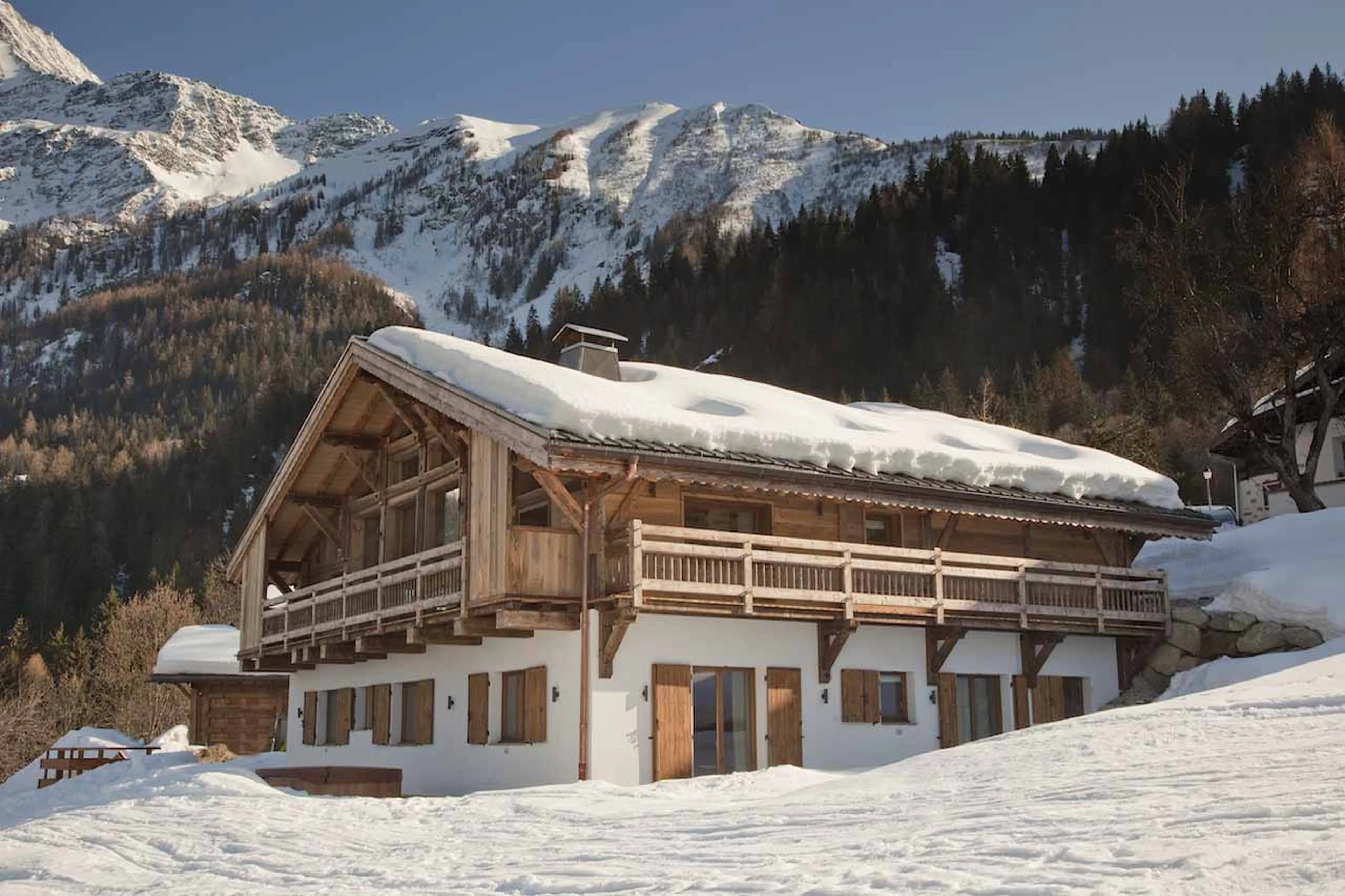Exterior of Chalet Norel in Chamonix