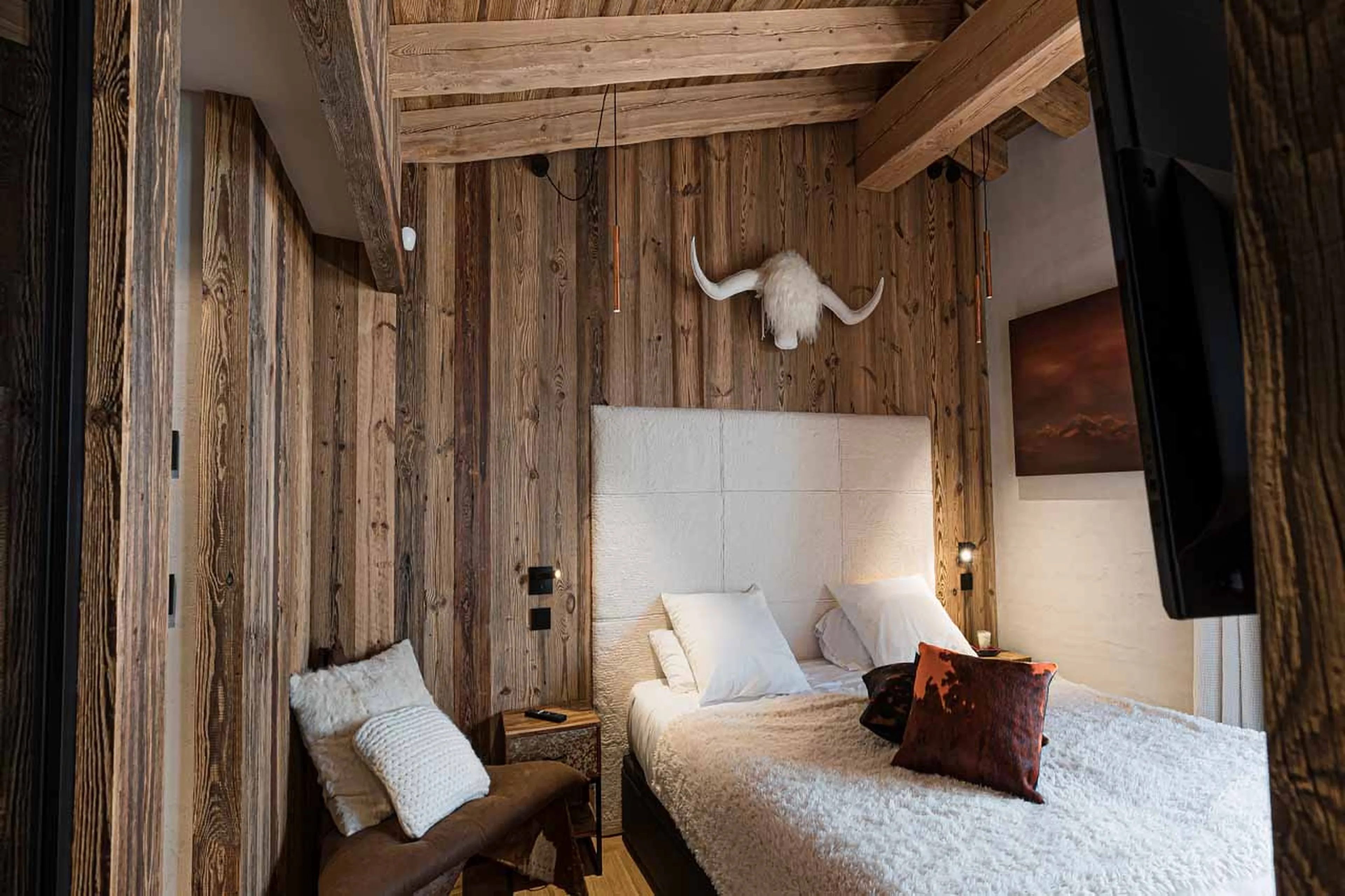 Bedroom four at  Chalet Les Ours in Val d'Isere