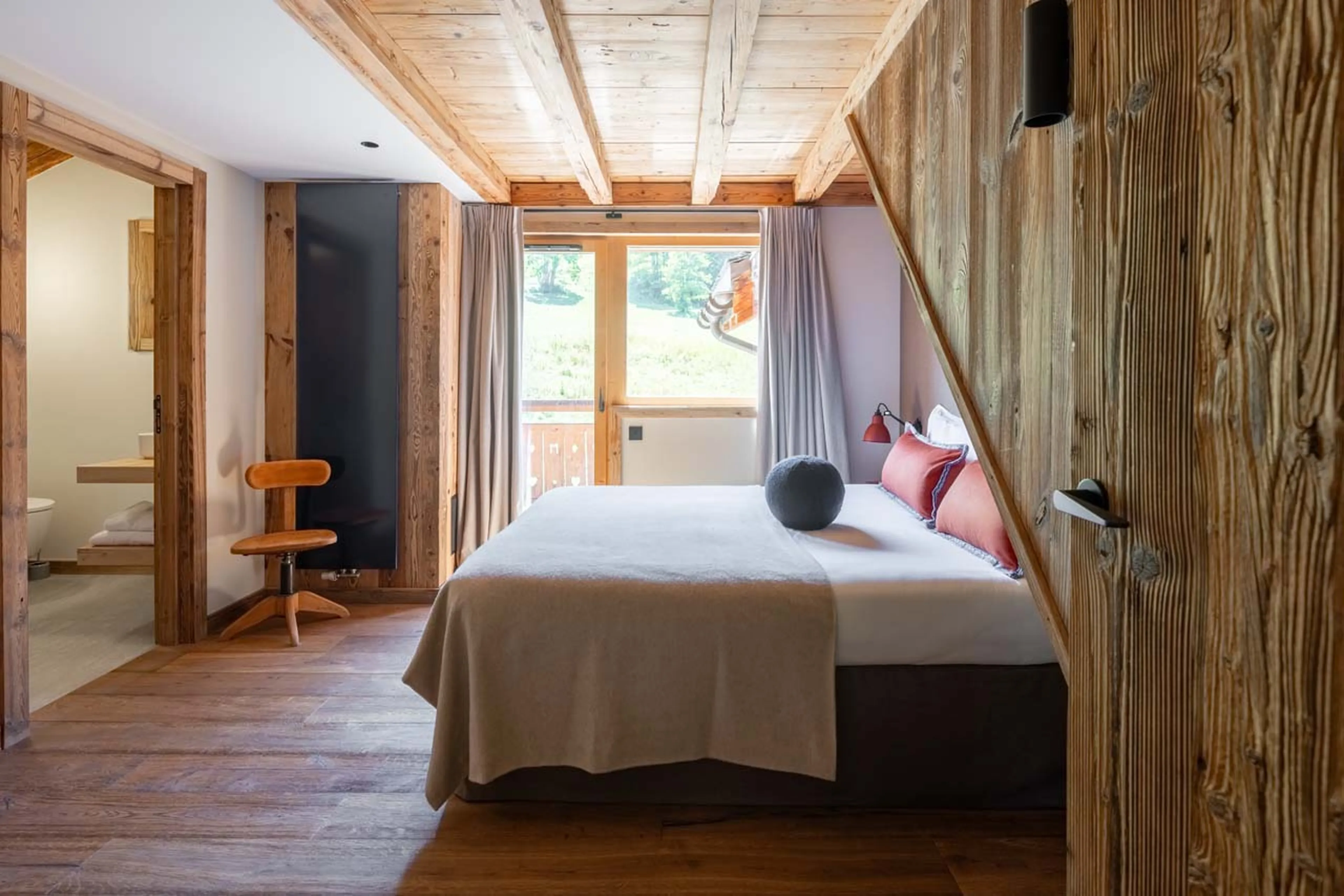 Bedroom two at Chalet L'Orchidée in Meribel