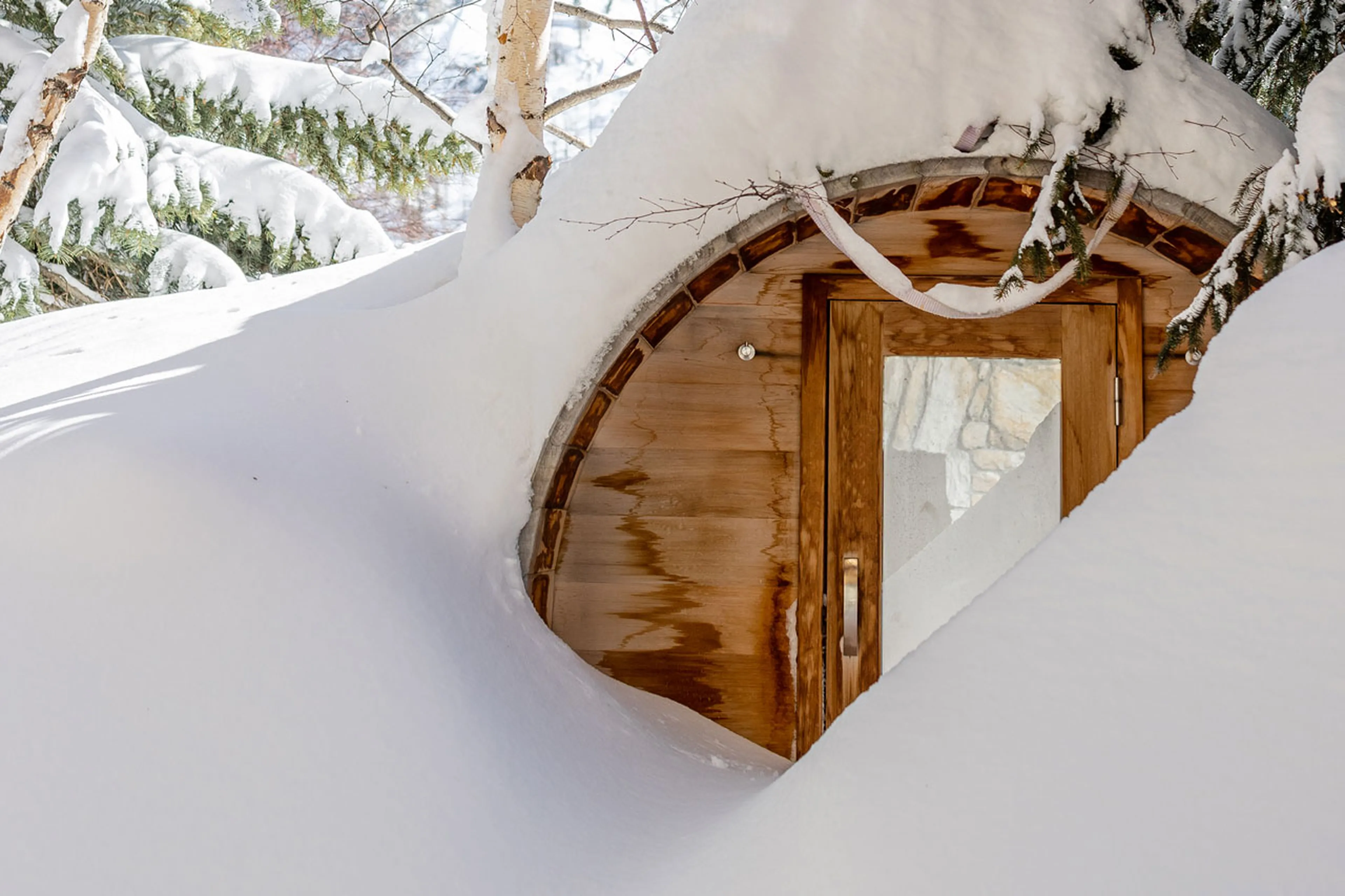 Barrel sauna at Chalet Les Ours in Val d'Isere