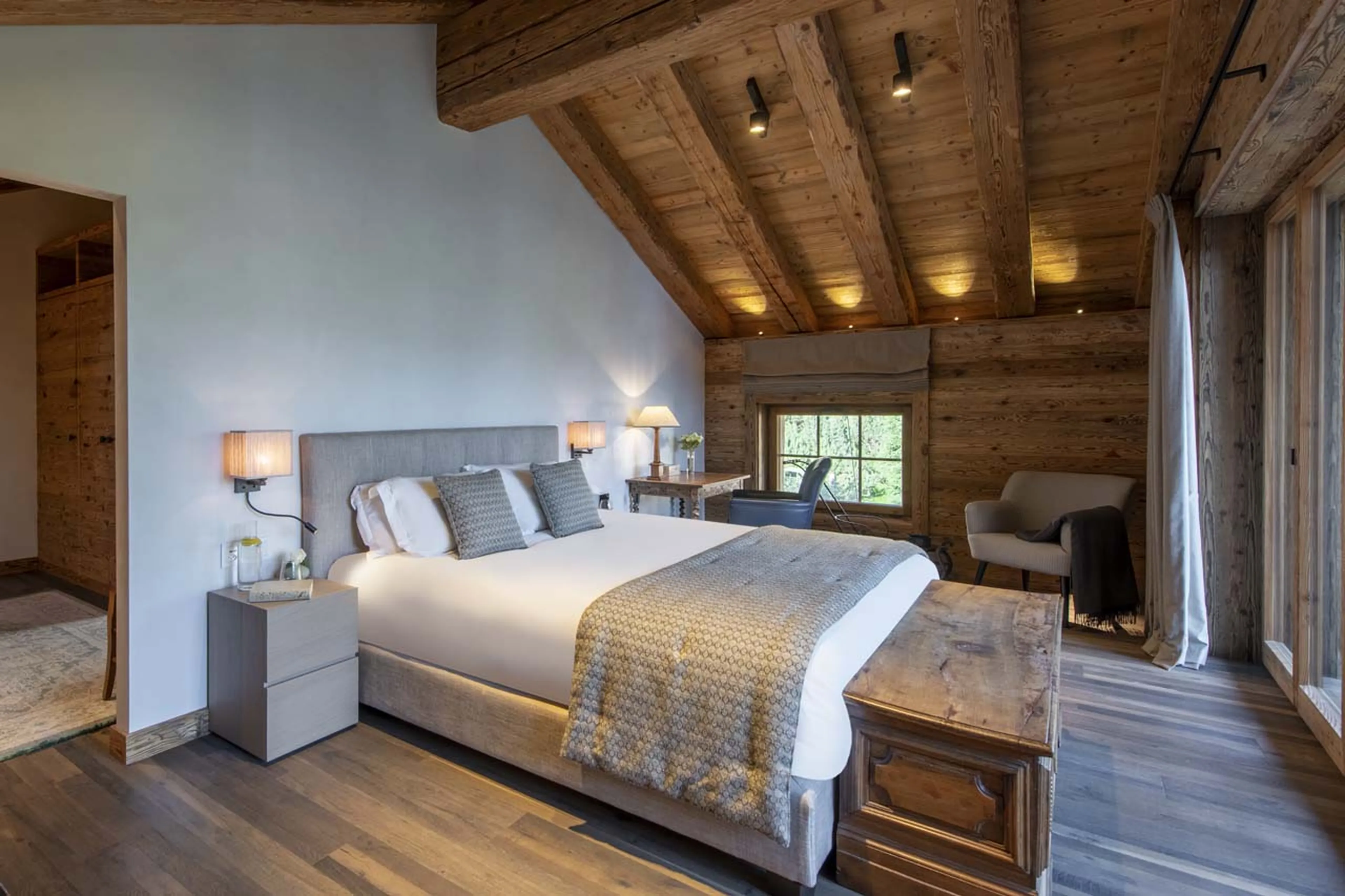 Master suite at Chalet Peter Pan in Verbier