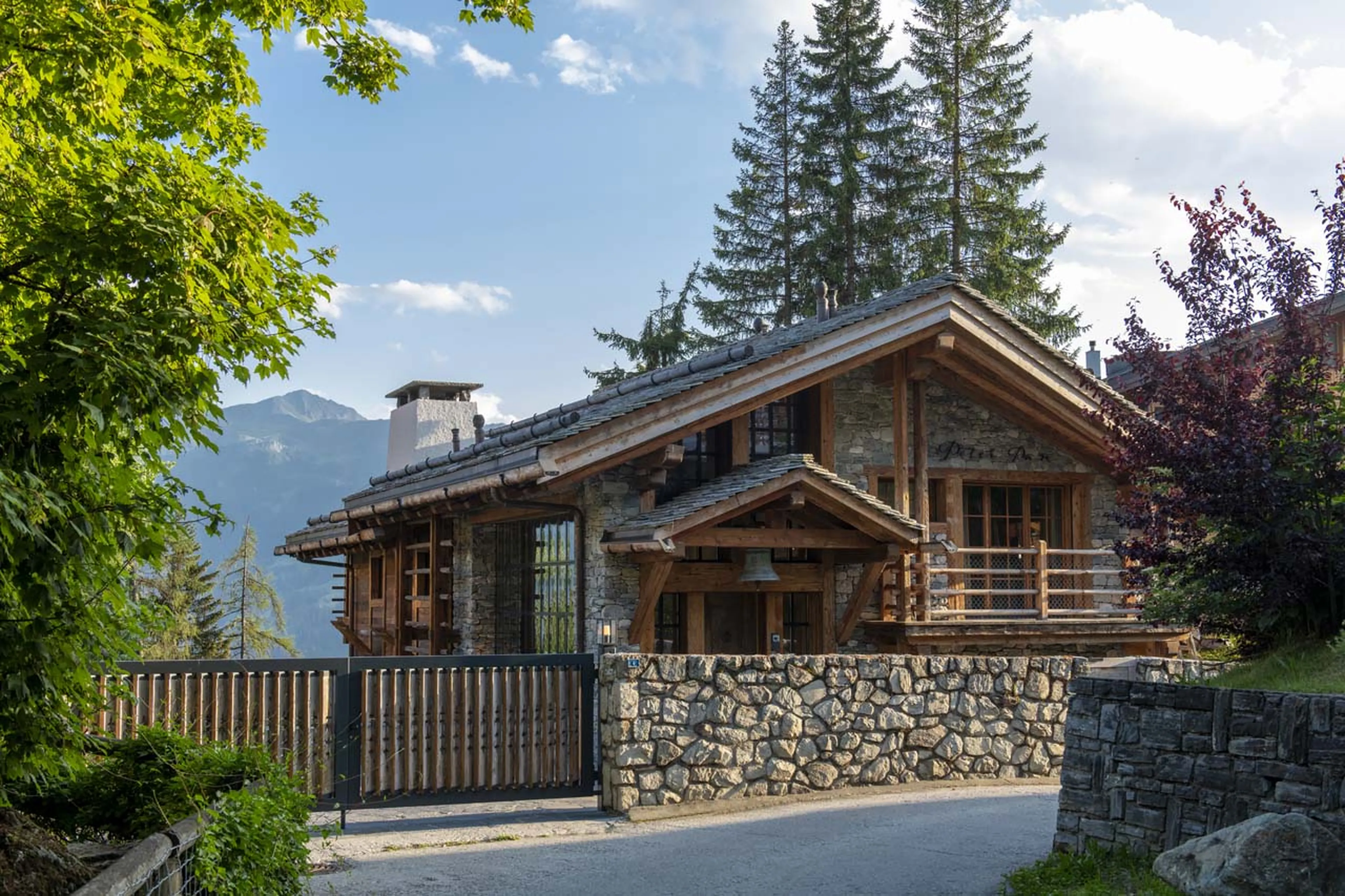 Exterior of Chalet Peter Pan in Verbier