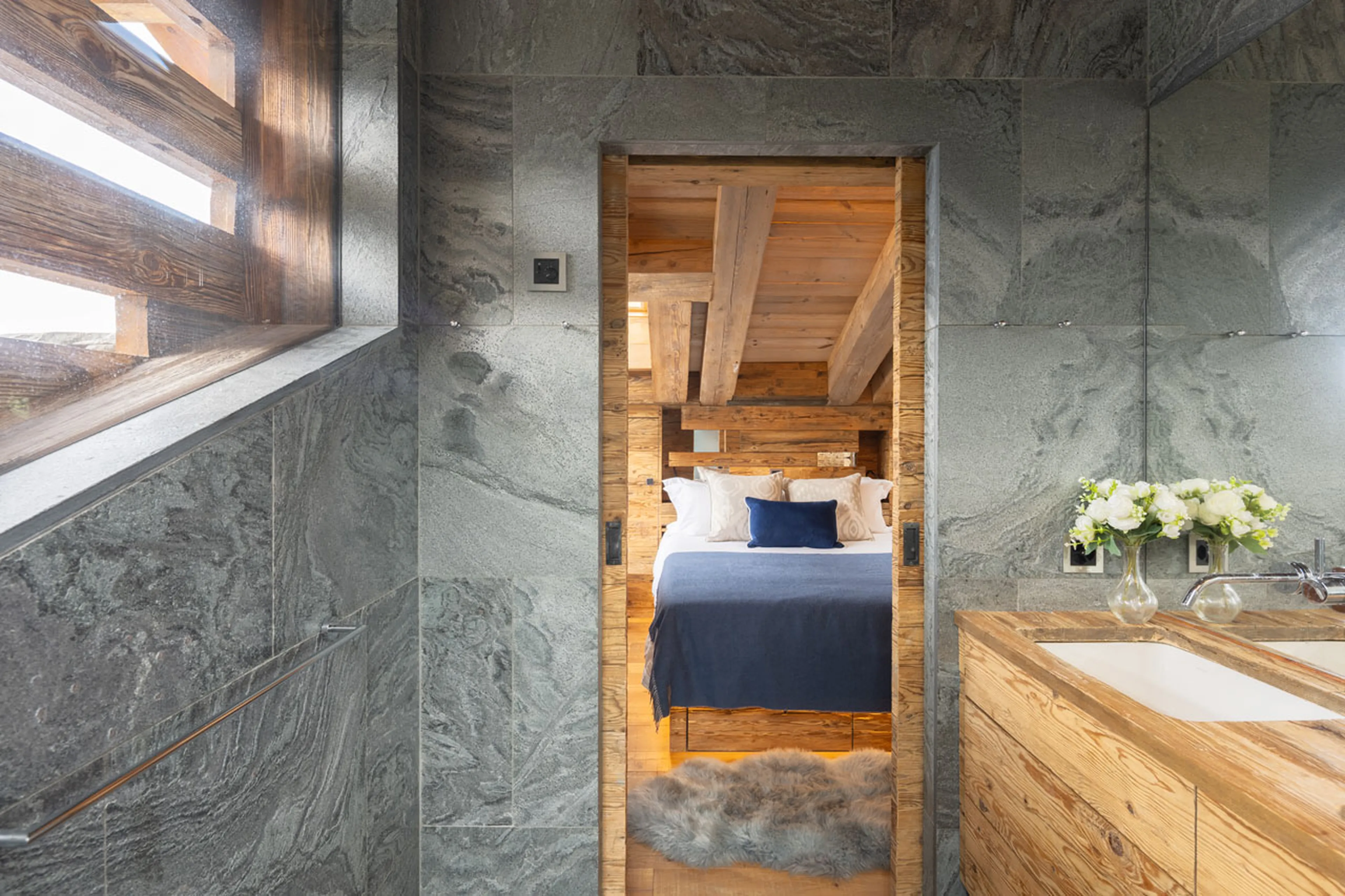 Master bedroom en-suite at Chalet Petheo in Verbier