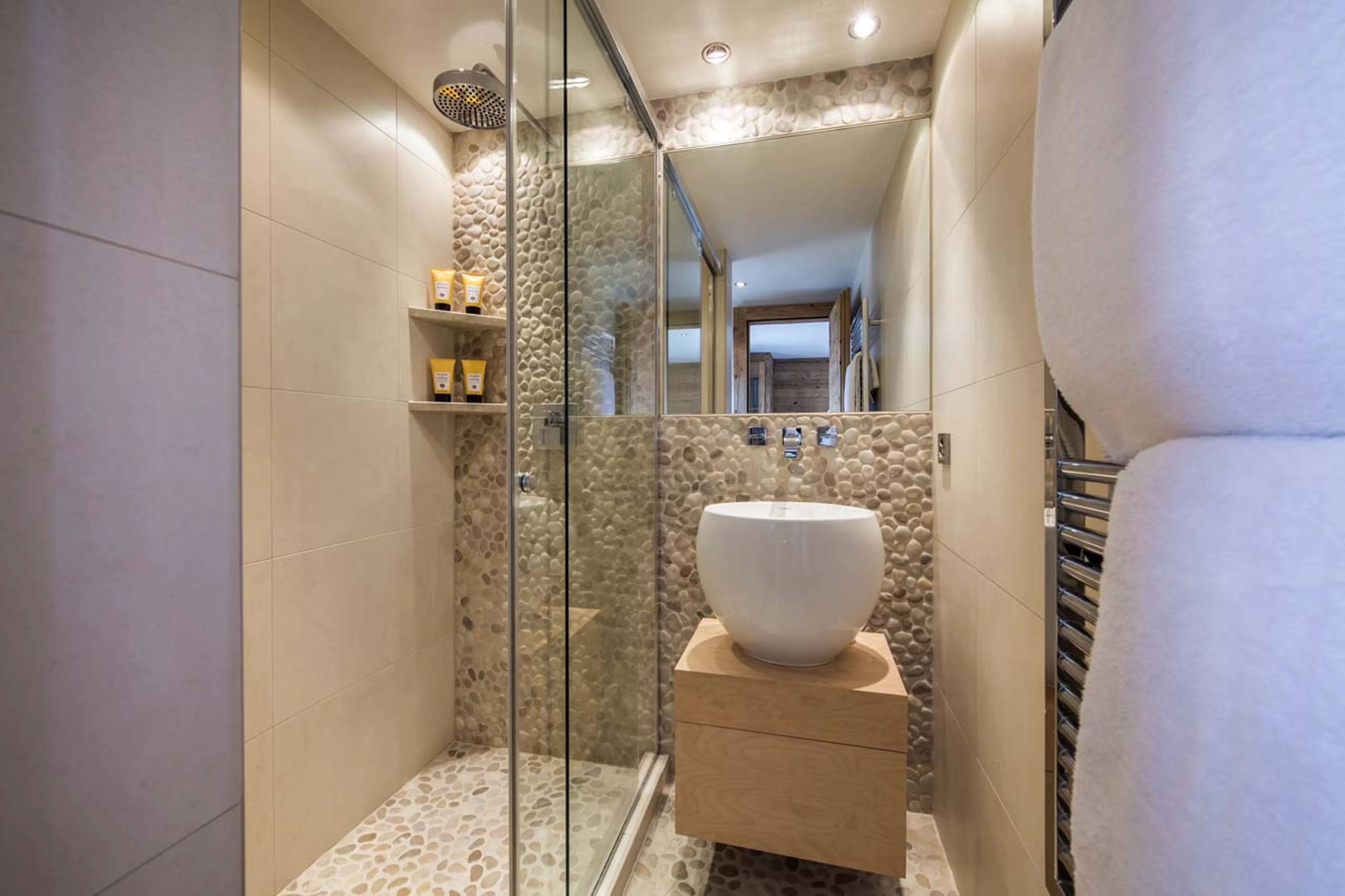 Bathroom four at Chalet Petit Ours in Verbier