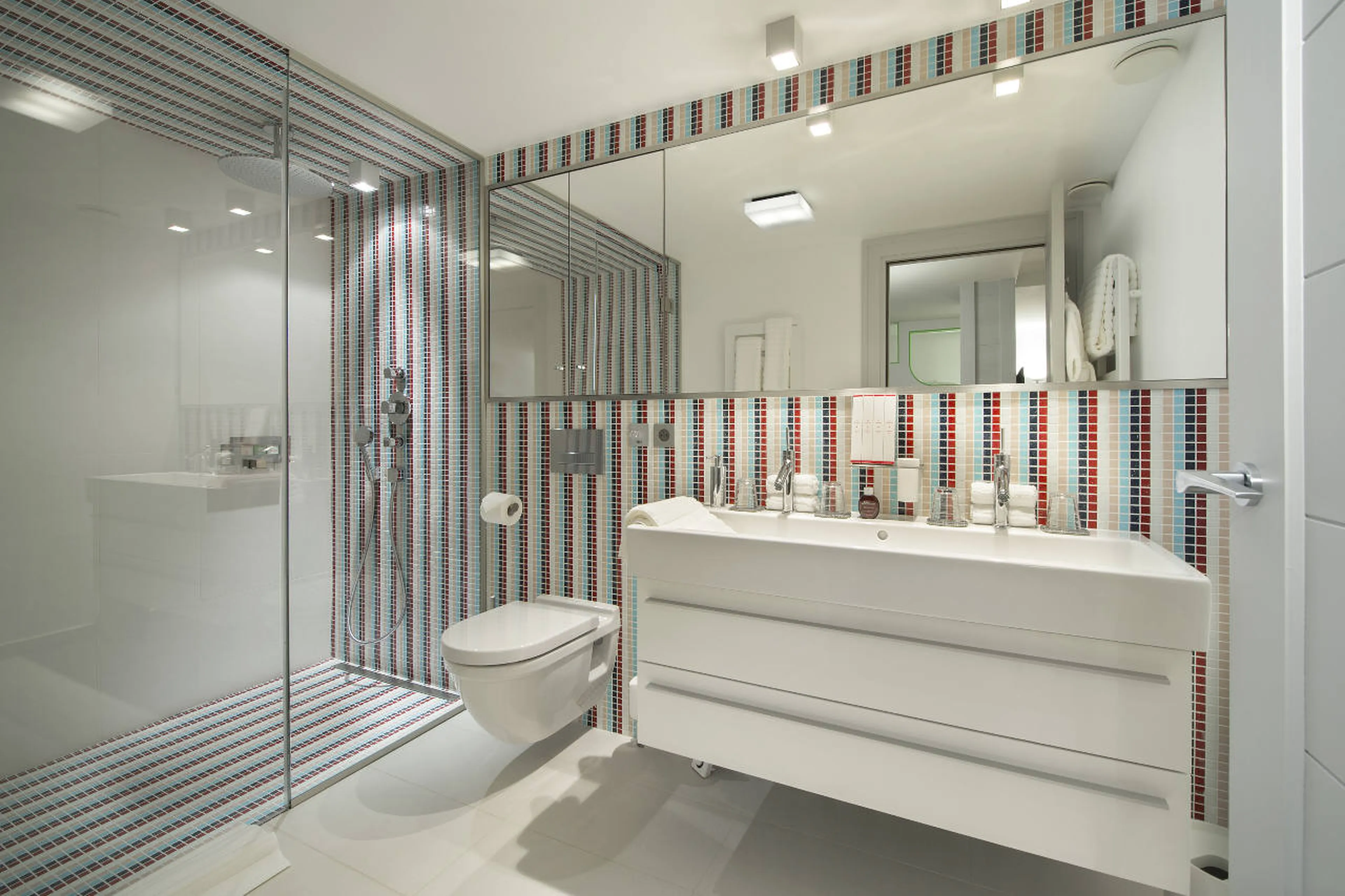 En-suite shower room in Chalet Pow Pow in Courchevel 1850