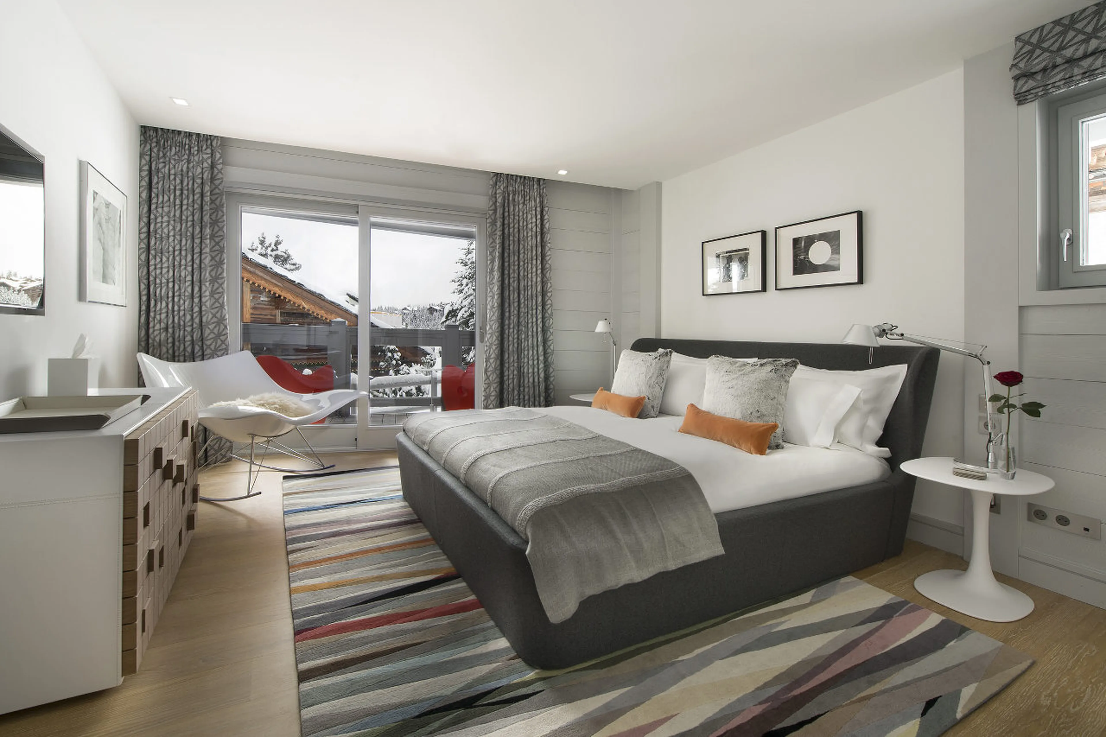 Master double bedroom with balcony access in Chalet Pow Pow, Courchevel 1850