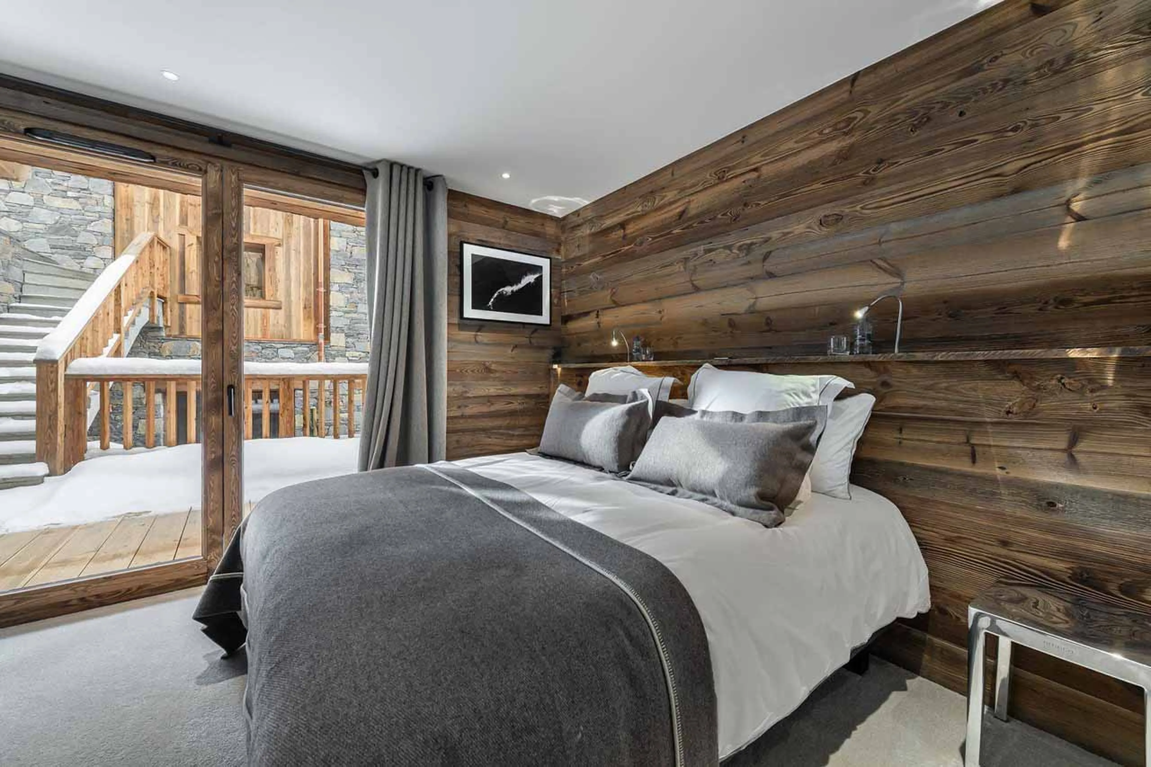 Bedroom three at Chalet Pure Black Crystal in St Martin de Belleville