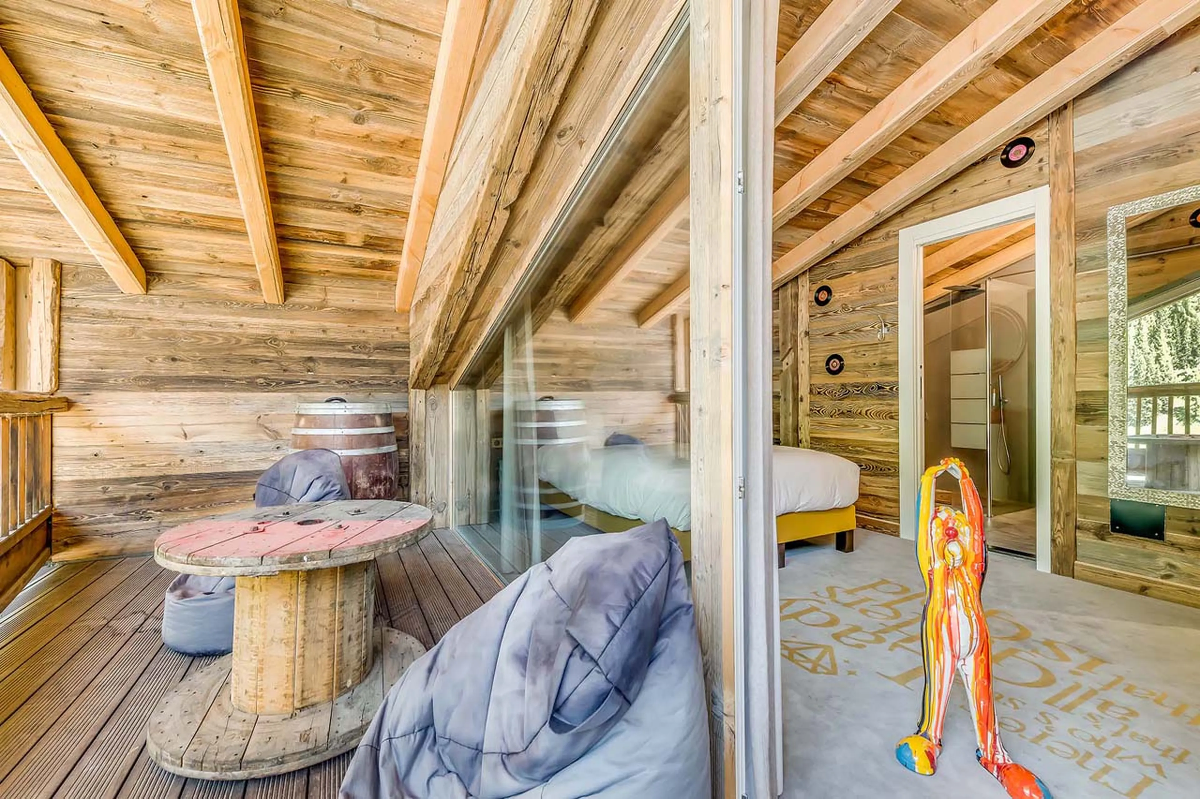 Terrace area with seating at Chalet Rock n' Love in Tignes