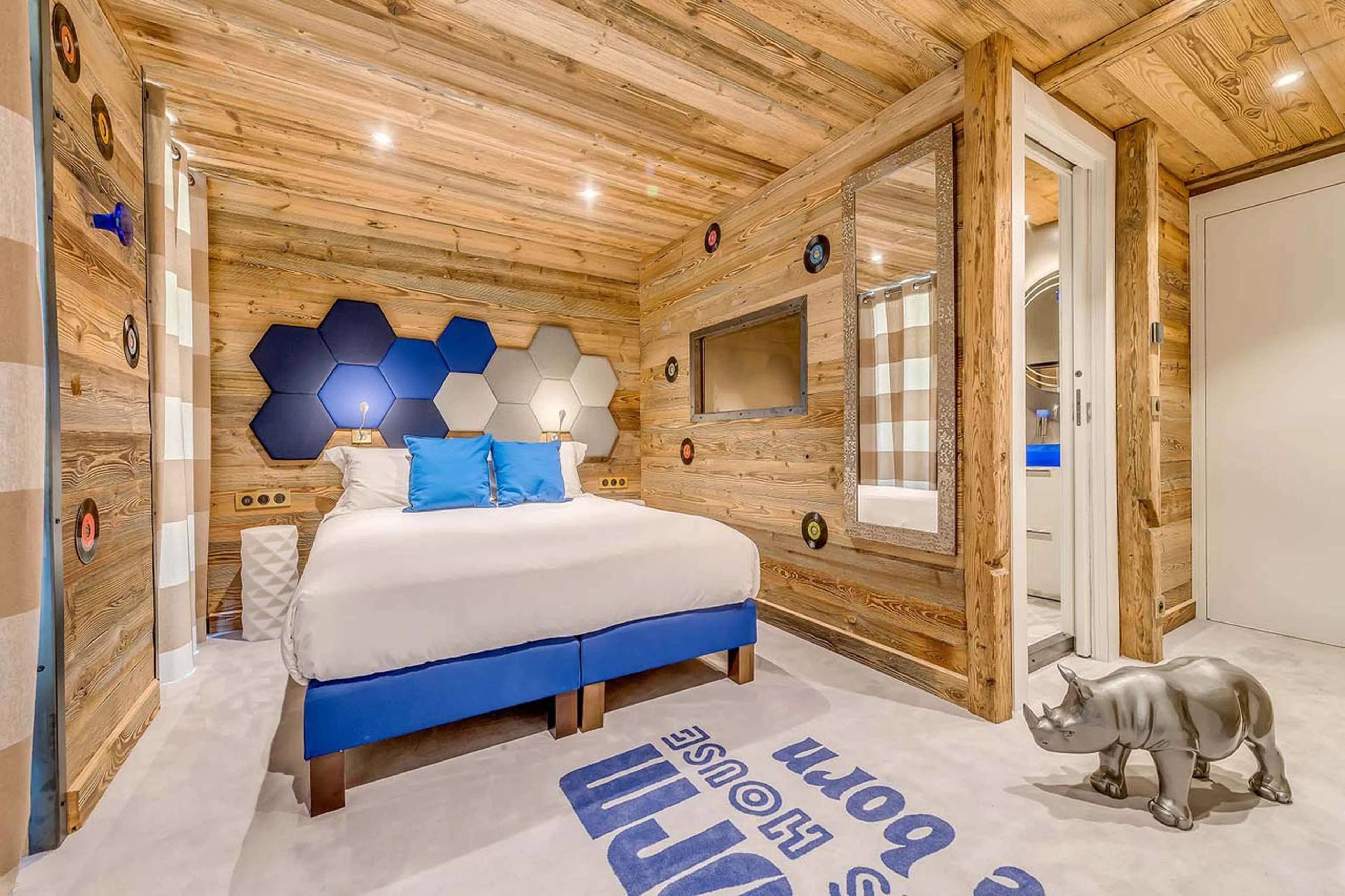 Bedroom two at Chalet Rock n' Love in Tignes