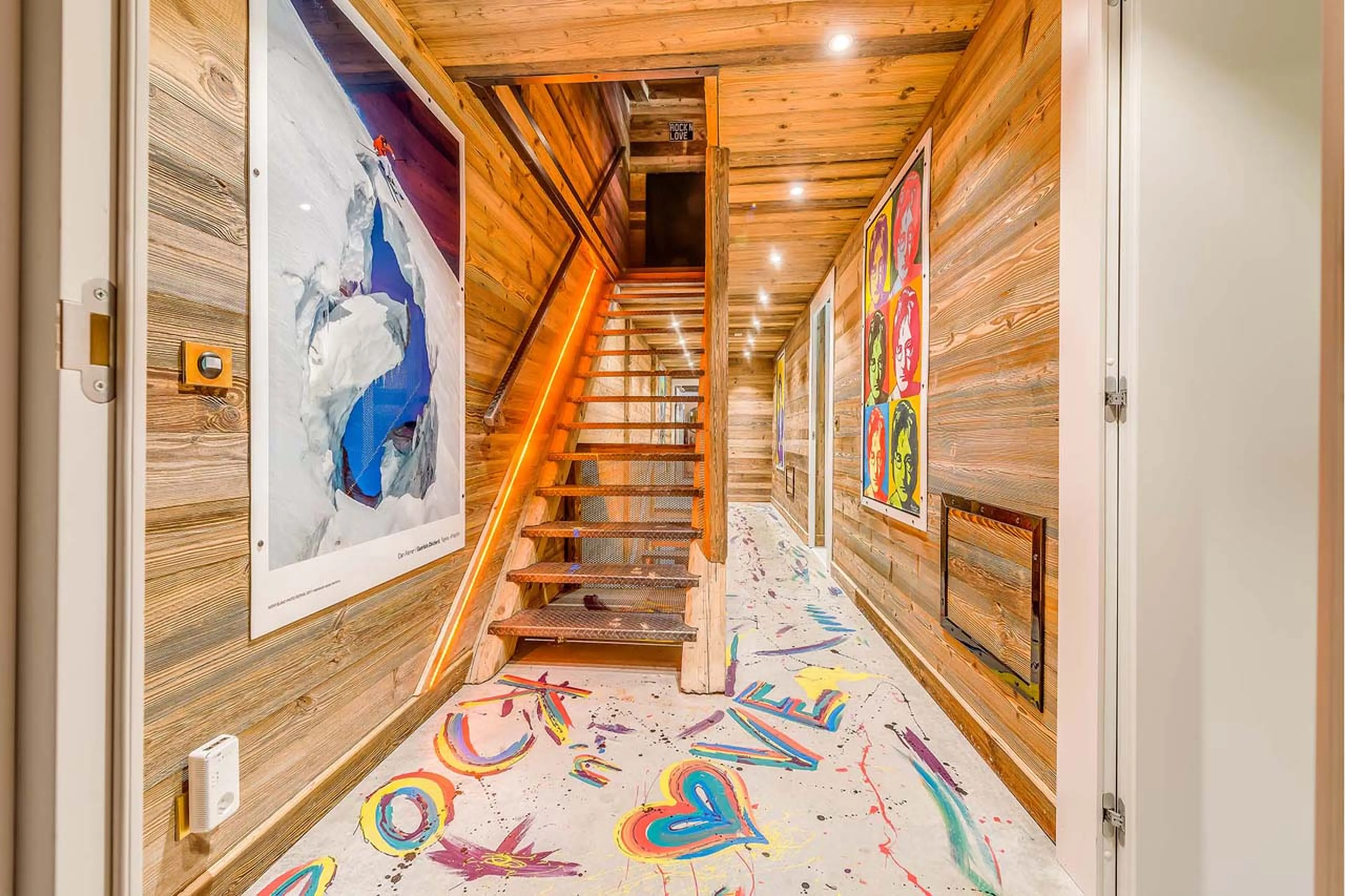Hallway at Chalet Rock n' Love in Tignes