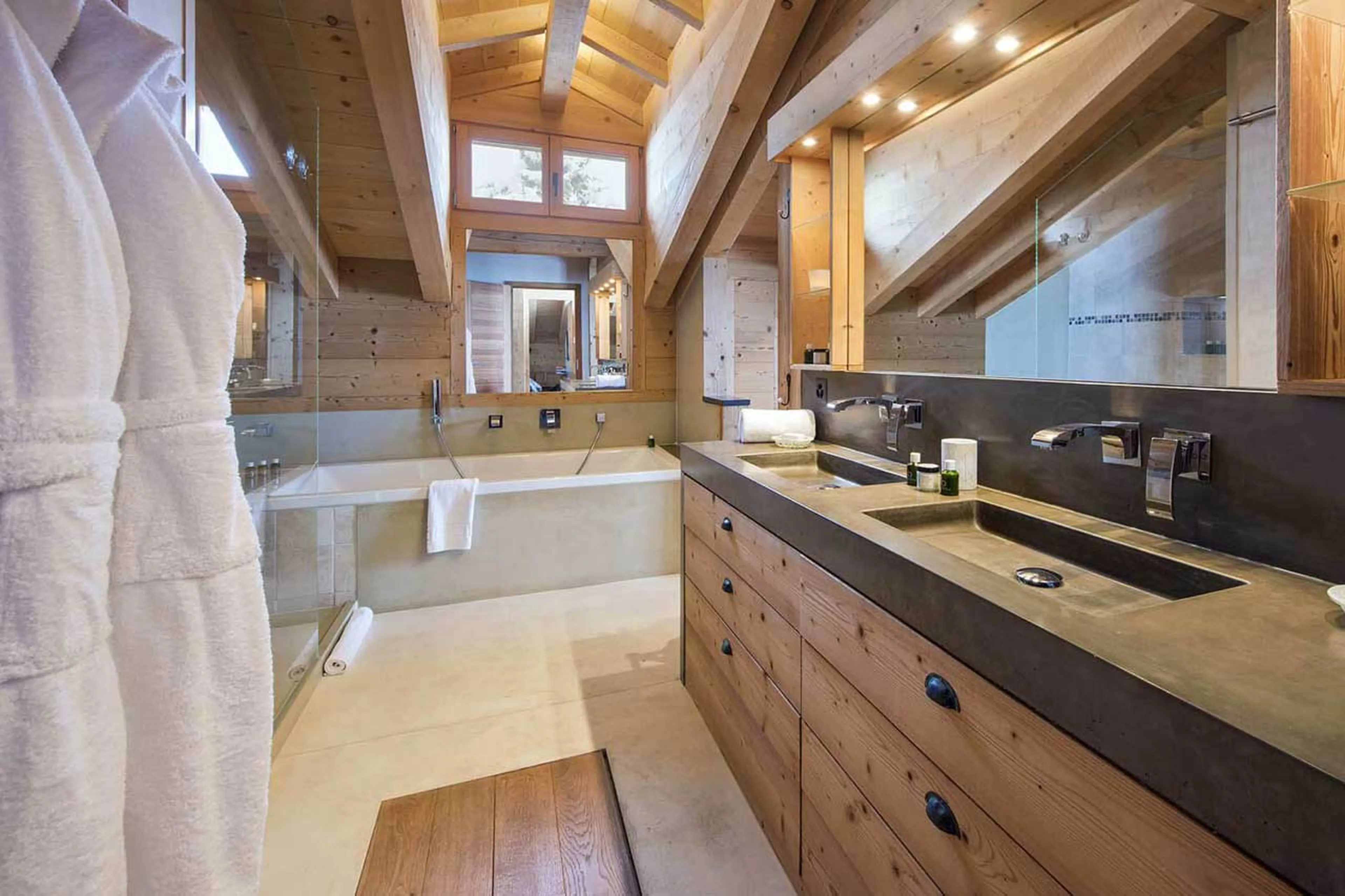 Master bathroom at Chalet Rock in Verbier