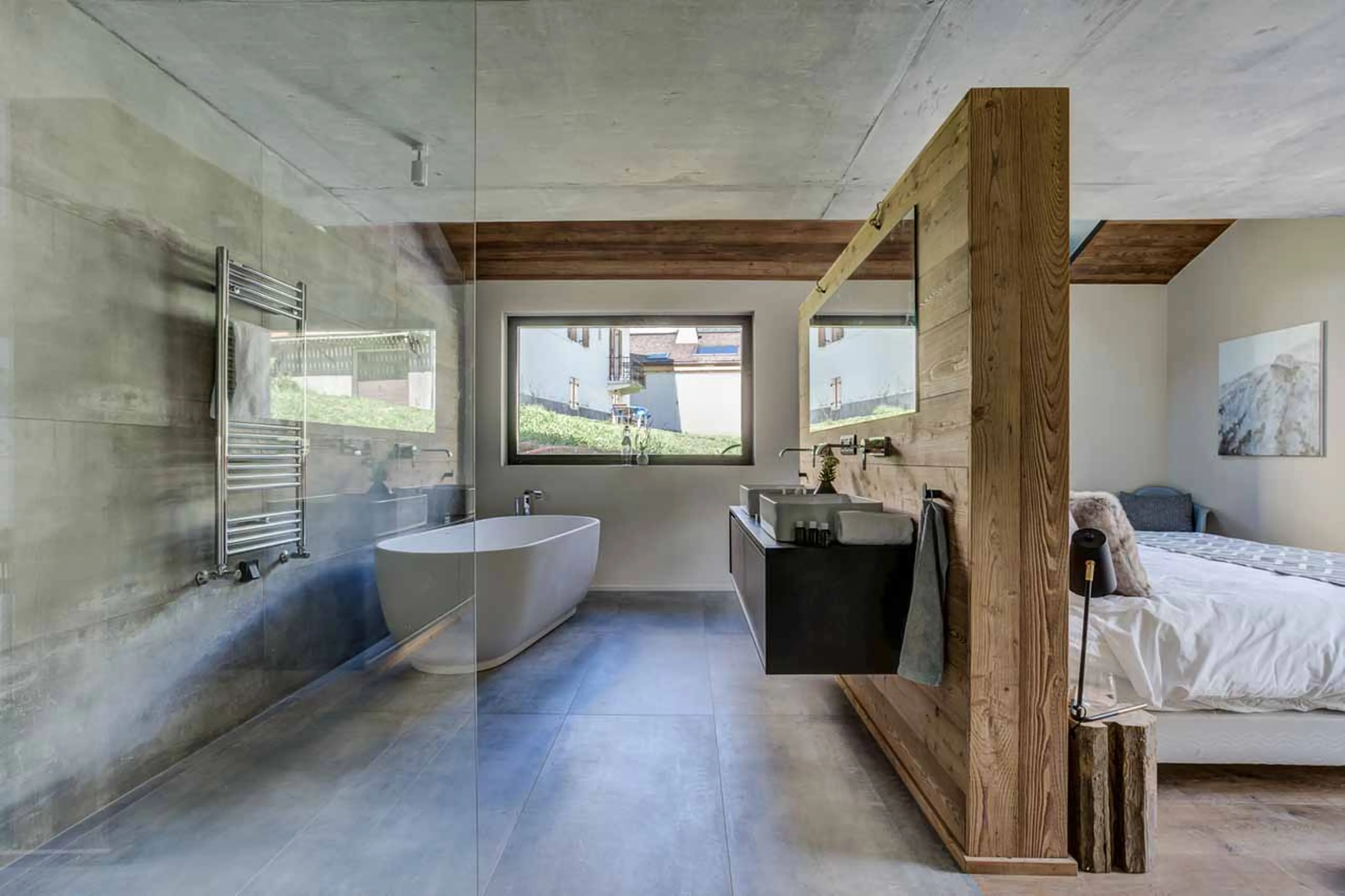 En-suite bathroom at Open plan living area at Chalet Rytola