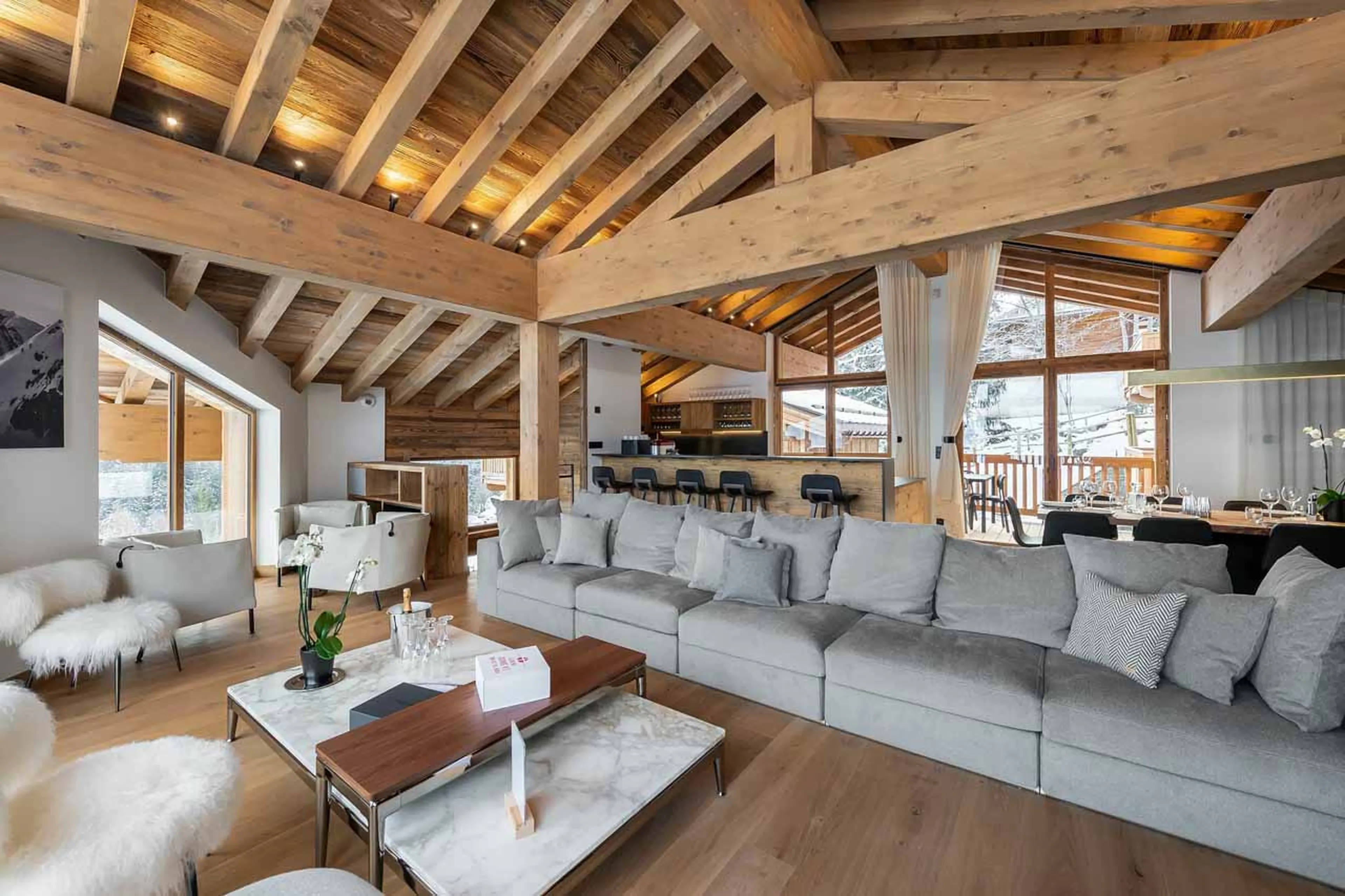 Open plan living area of Chalet San Pietro in Courchevel 1850