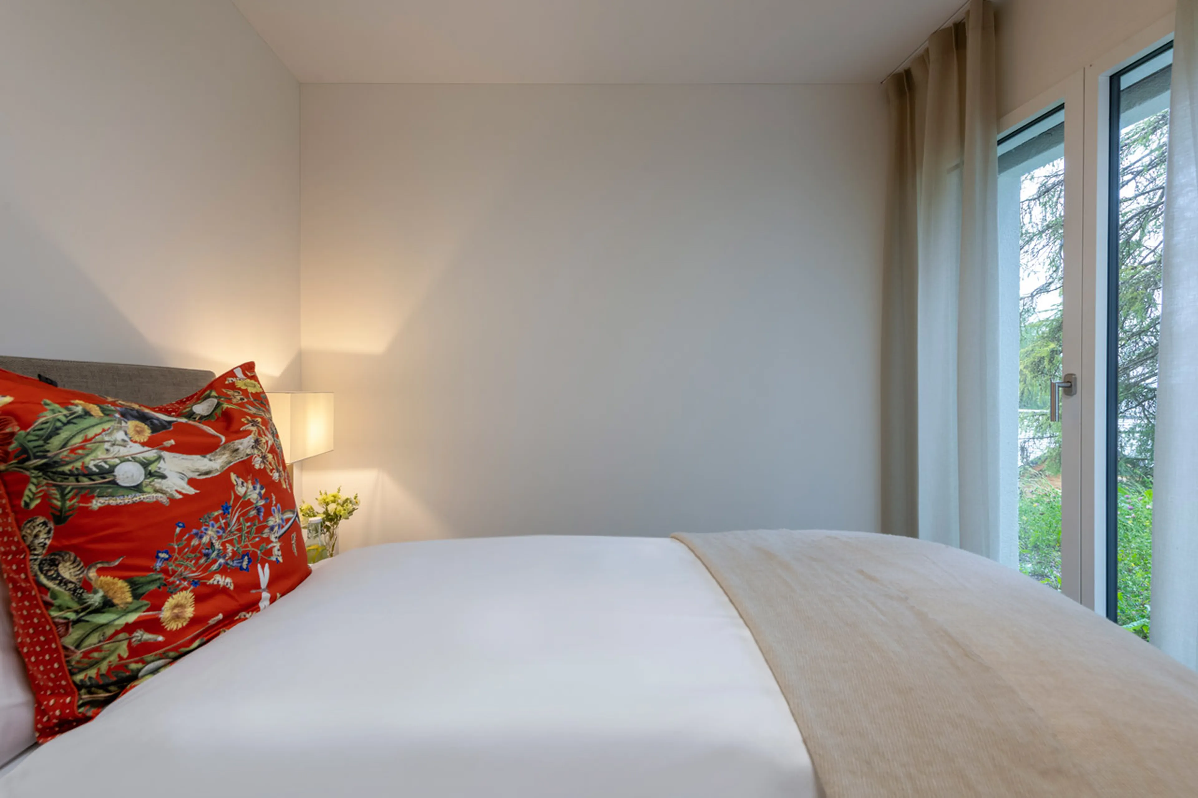 Bedroom six terrace access at Chalet Seehorn in Davos