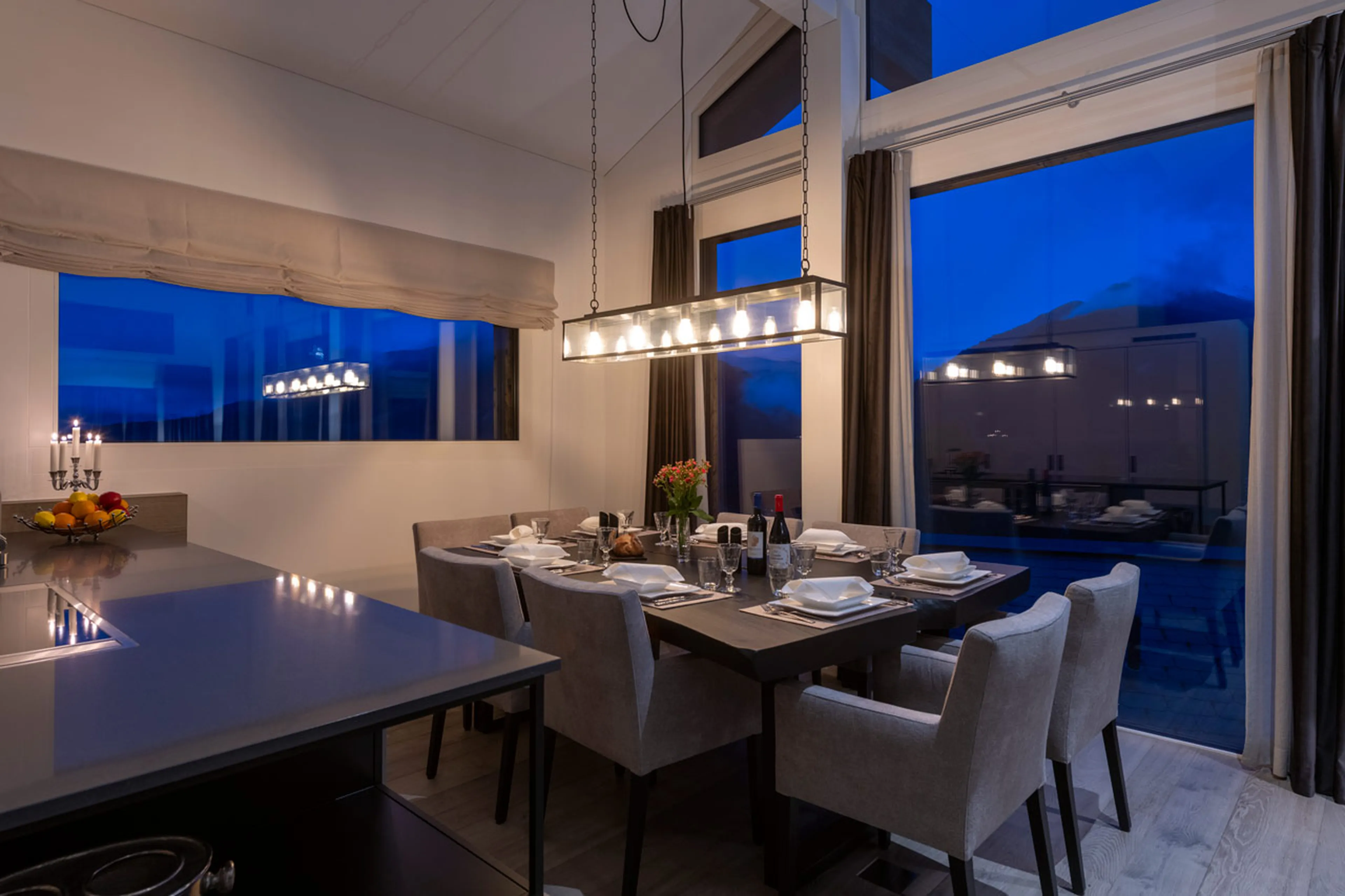 Dining area at Chalet Seehorn in Davos