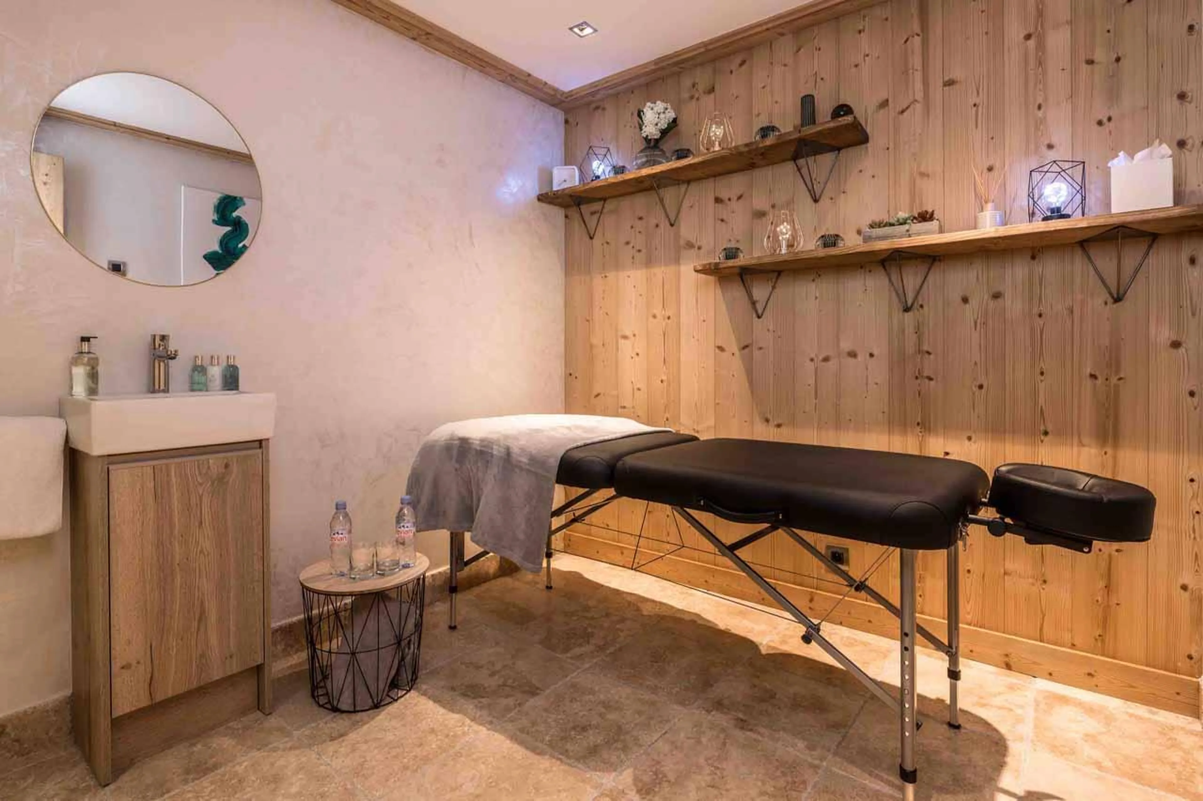 Massage room in Chalet Serendipity, Meribel