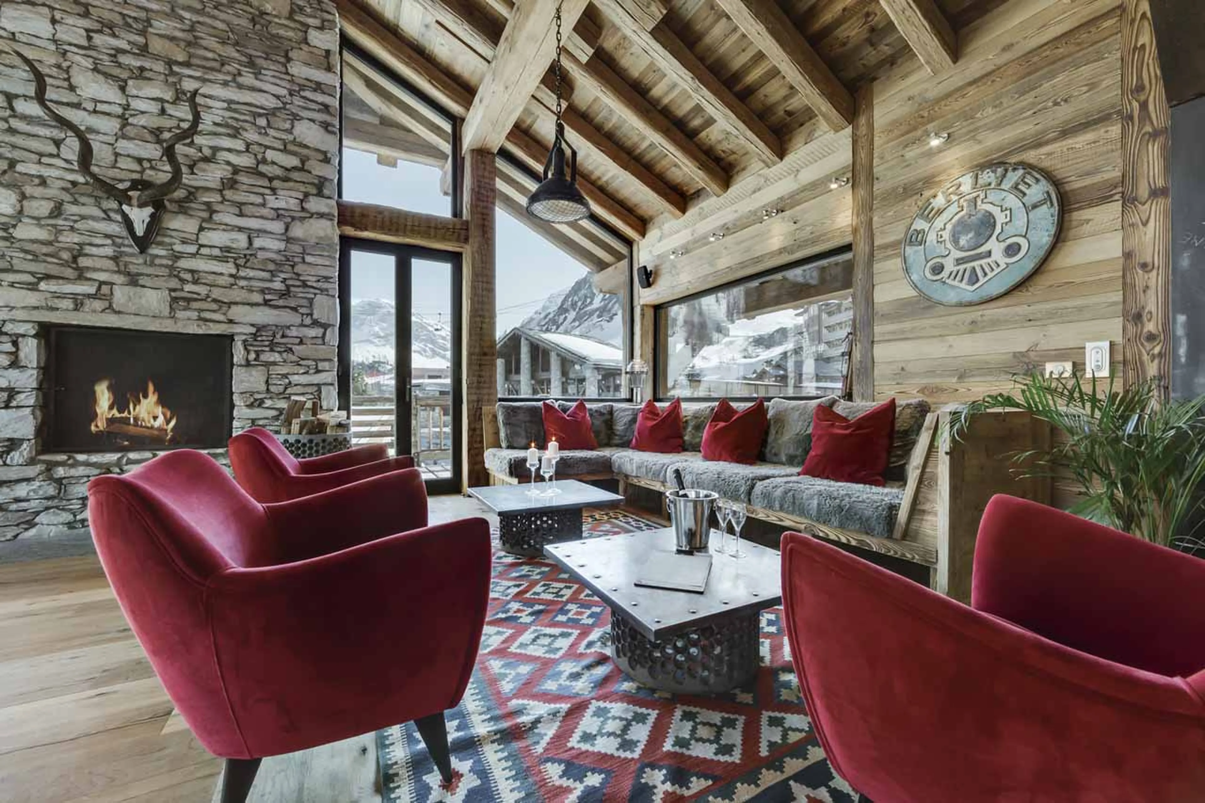 Open plan living area of Chalet Shar Pei in Val d'Isere