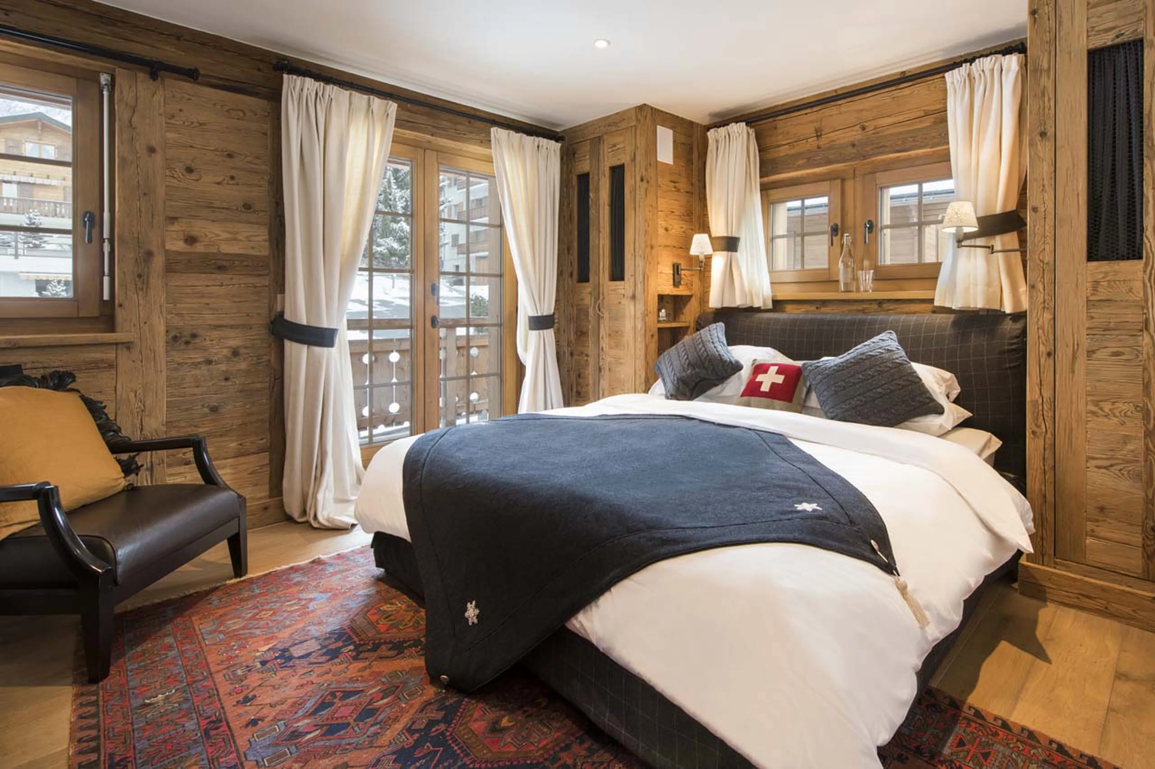 Master bedroom at Apartment Silver in Verbier
