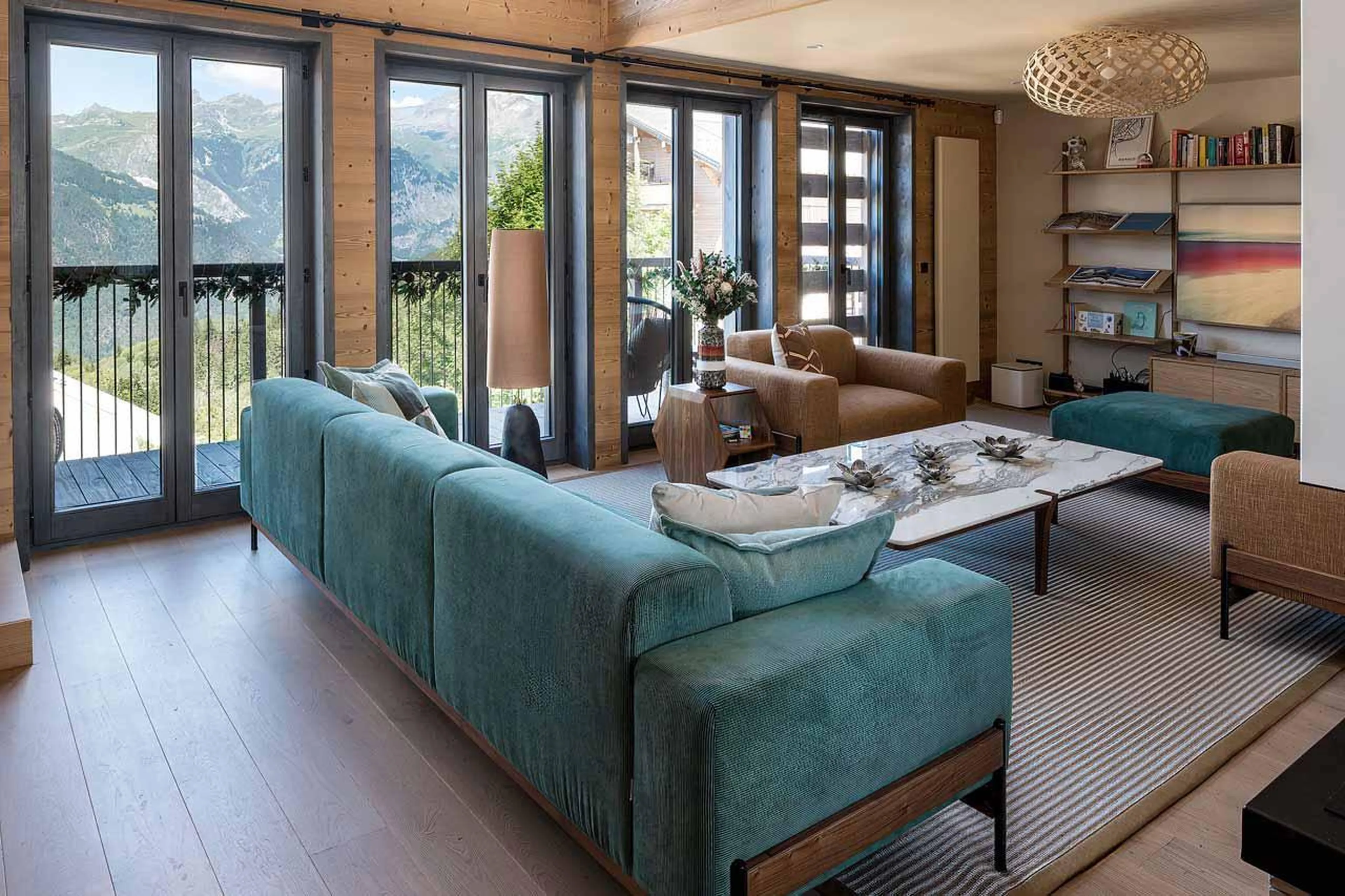 TV in living room of Chalet Sira in Courchevel 1550
