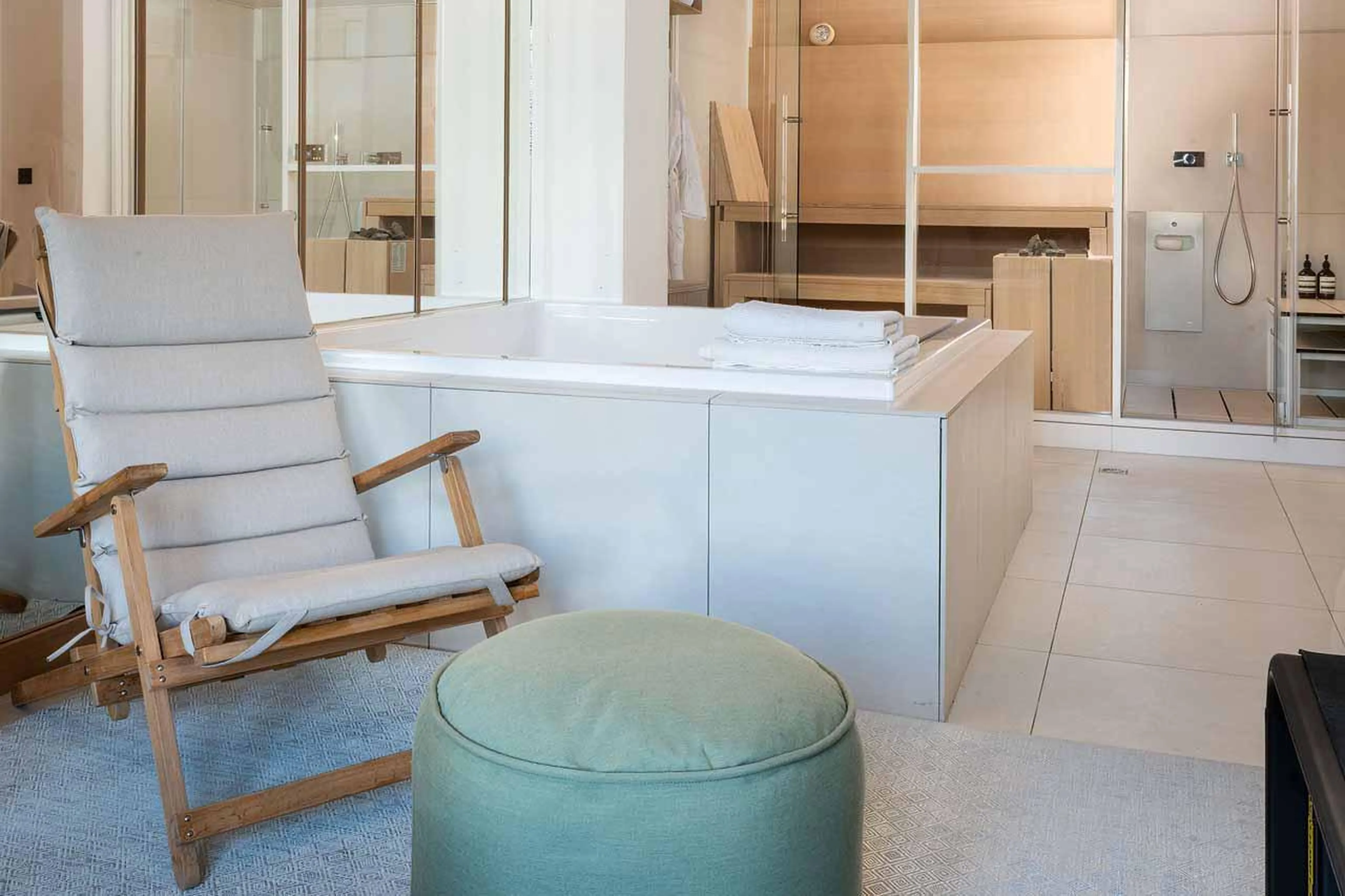 Relaxation area at Chalet Sira in Courchevel 1550