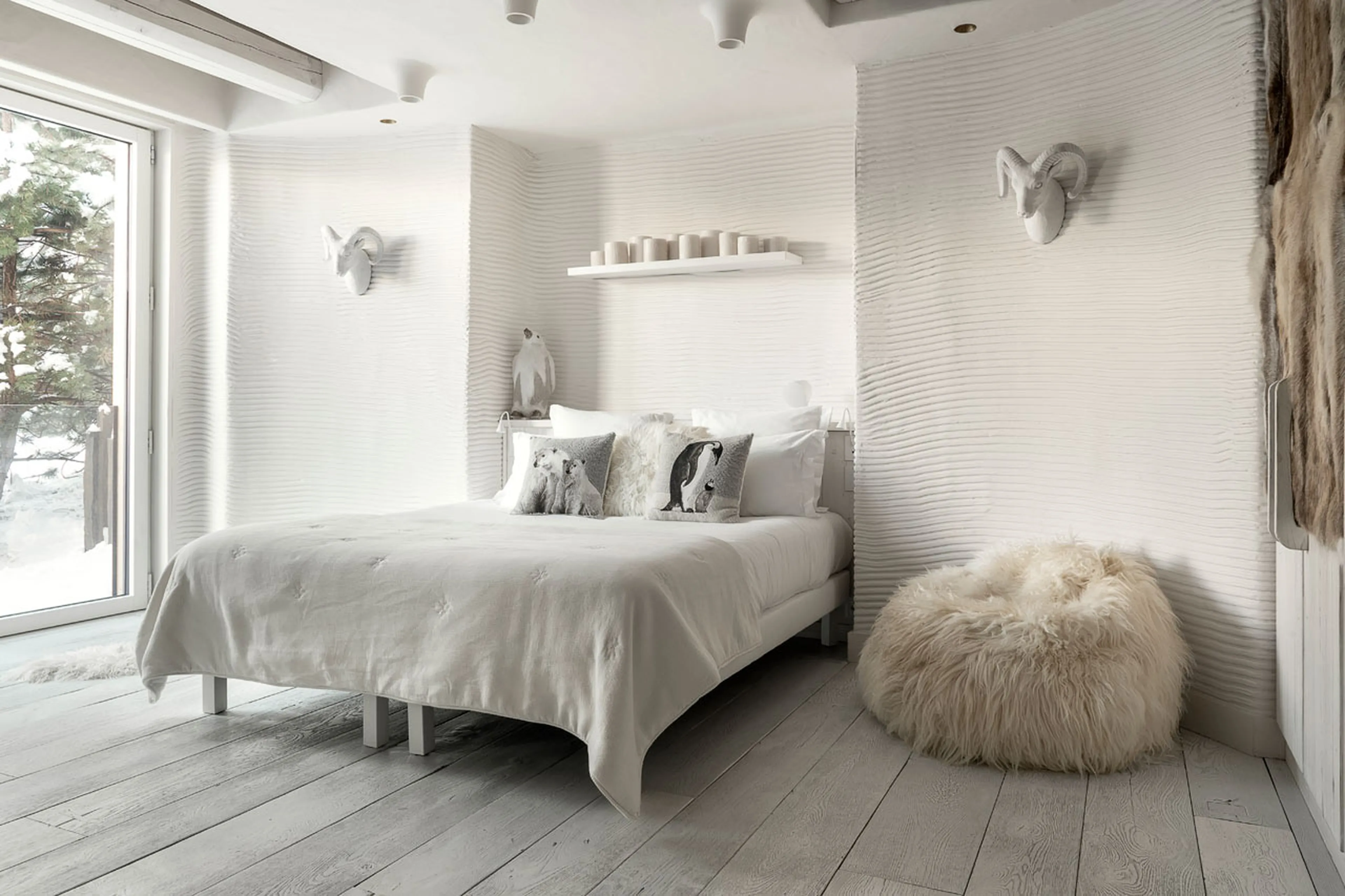 Bedroom four at Chalet Sisimiut in Courchevel 1550