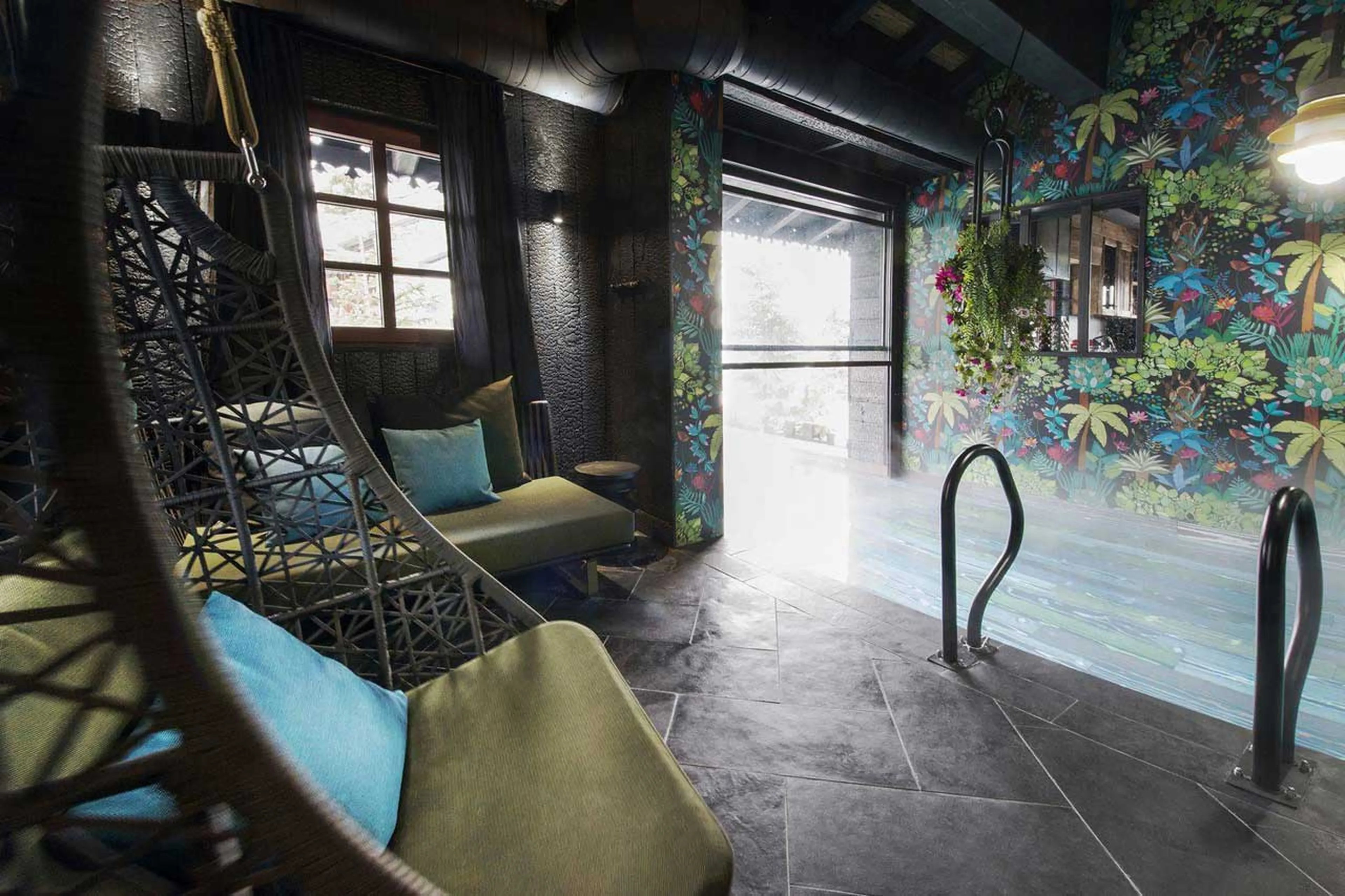 Spa area at Chalet Sisimiut in Courchevel 1550