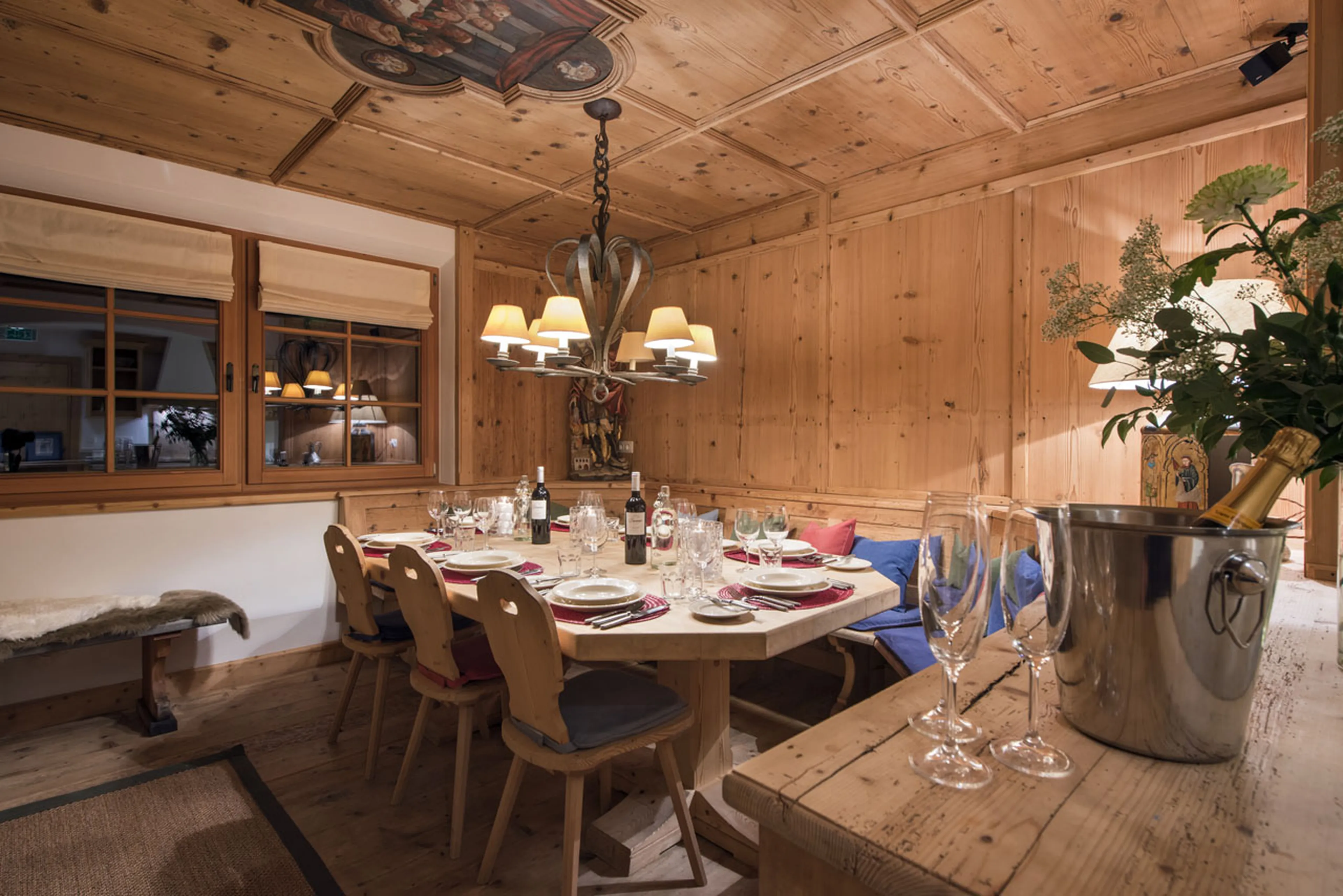 Dining table at Chalet Soline in St Anton