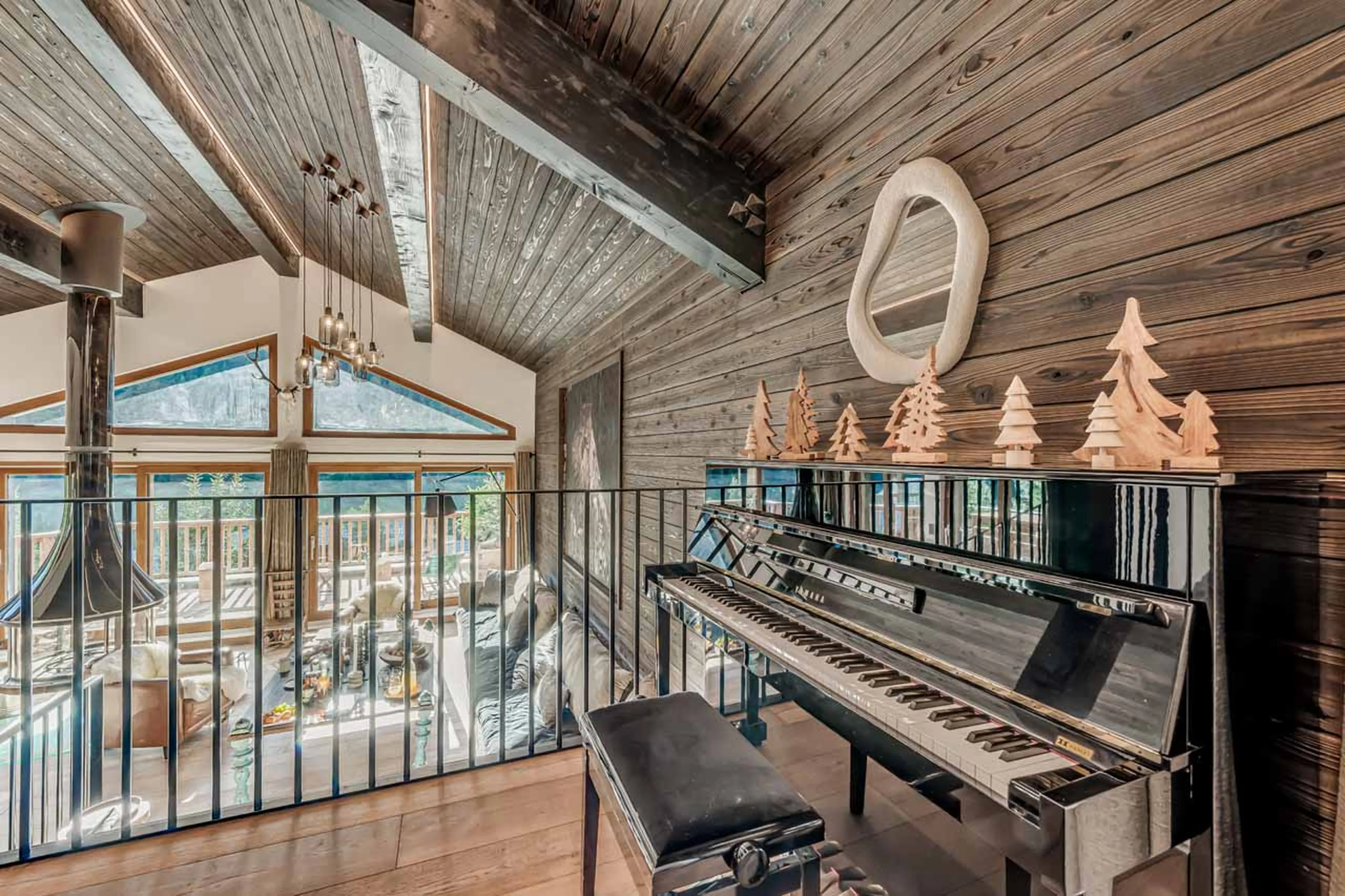 Dining area in Chalet Les Sources de la Davie, Tignes