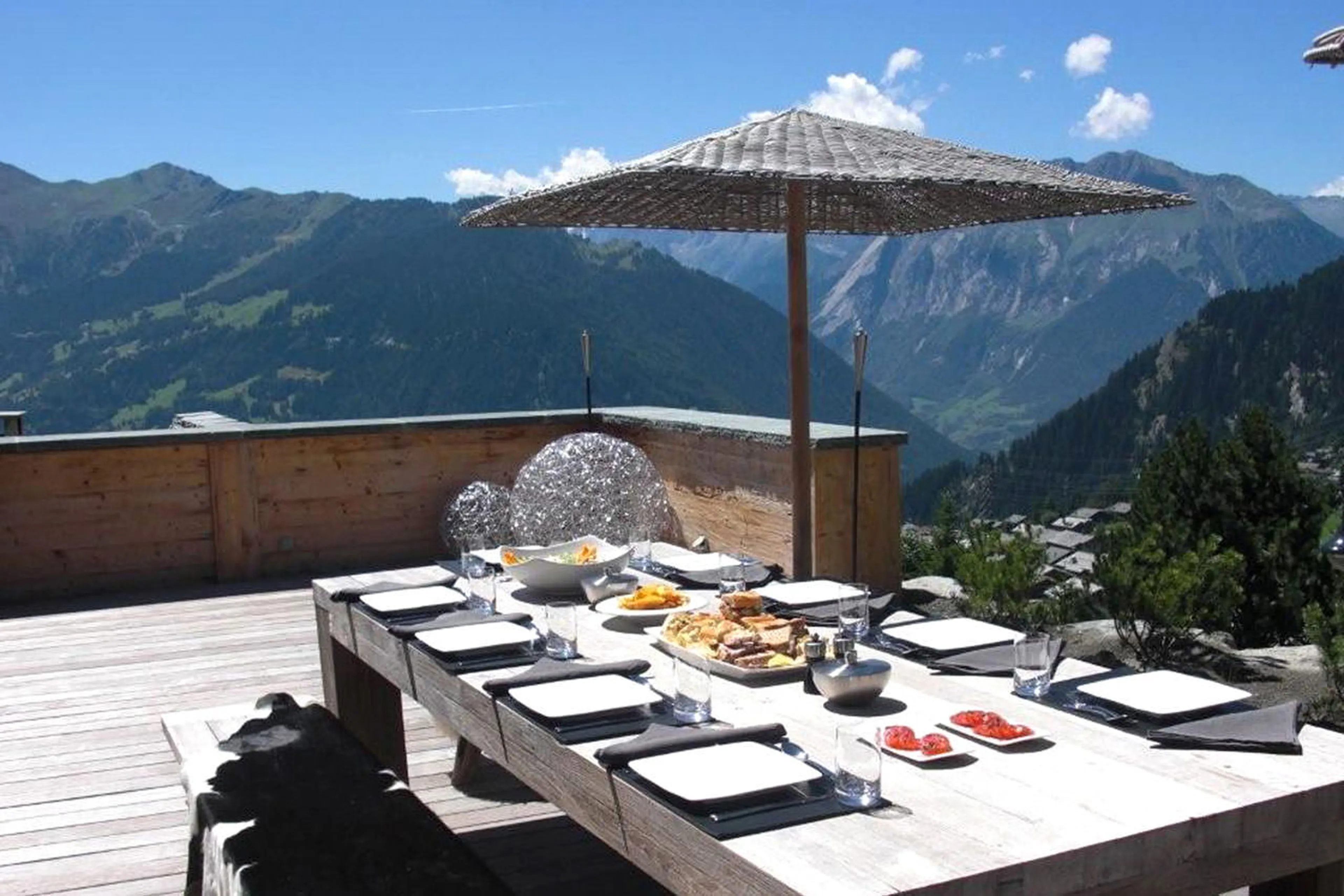 Terrace in summer of Chalet Spa in Verbier