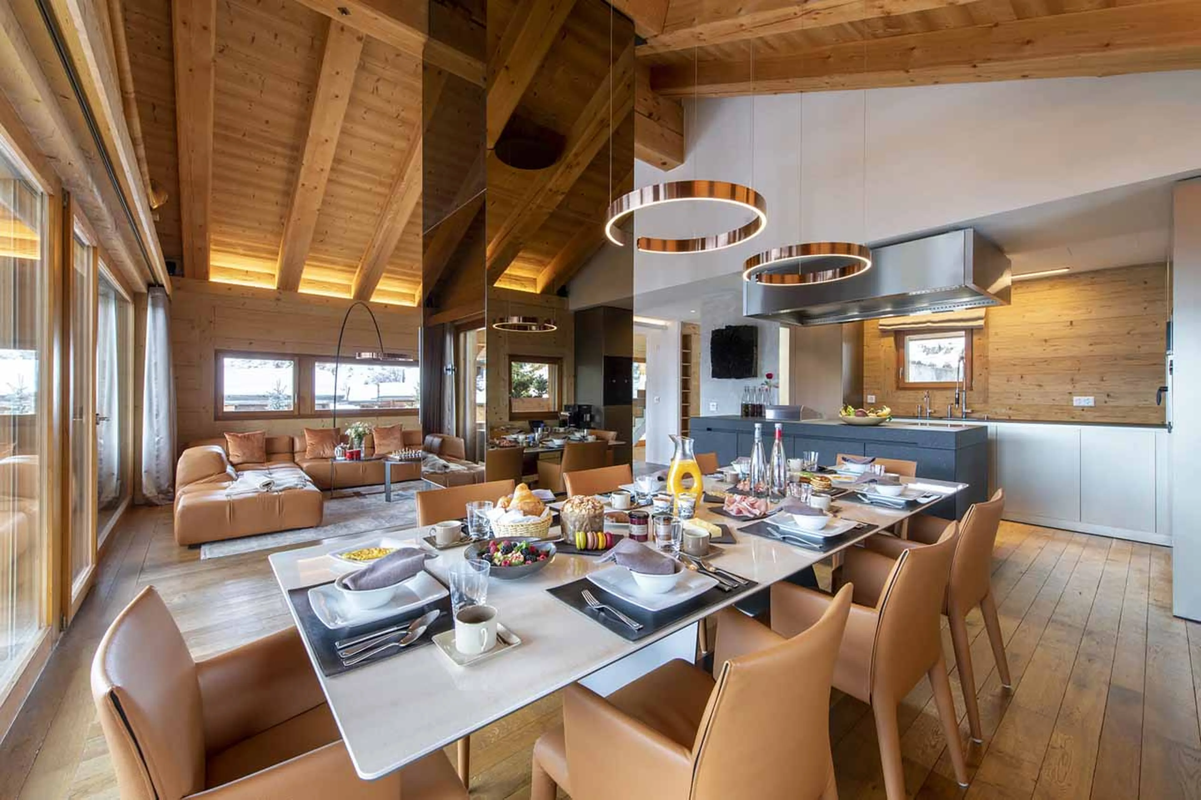 Dining area at Chalet Spa in Verbier