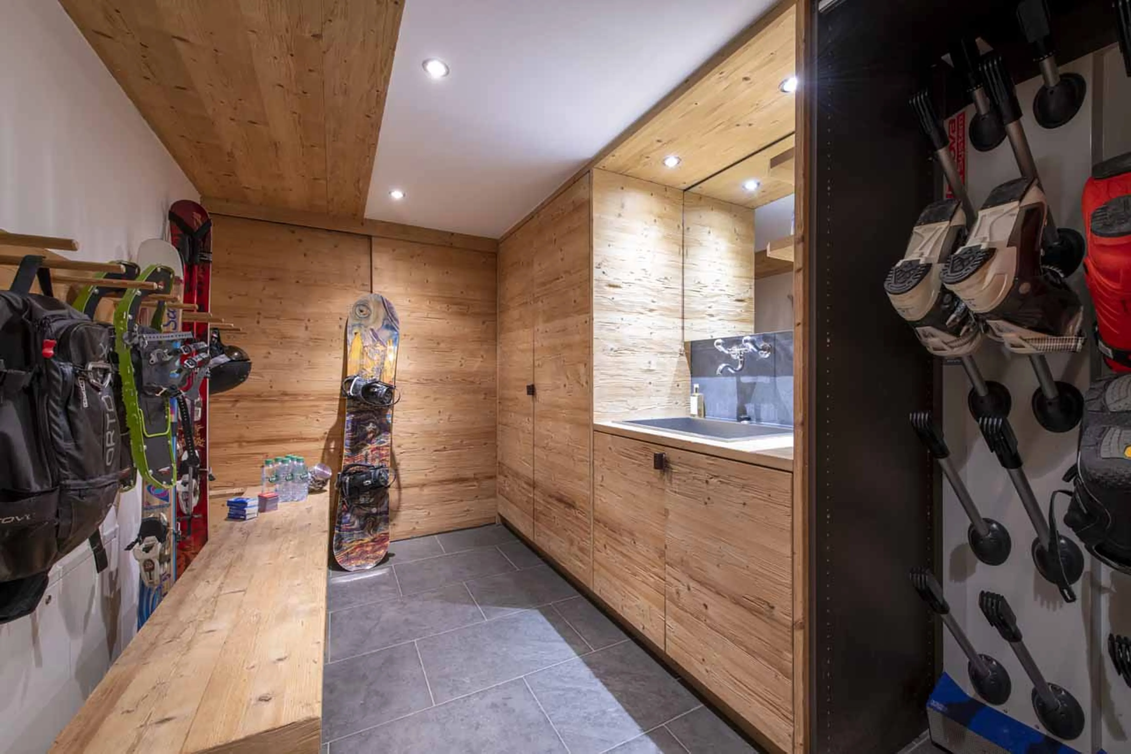 Ski room at Chalet Spa in Verbier