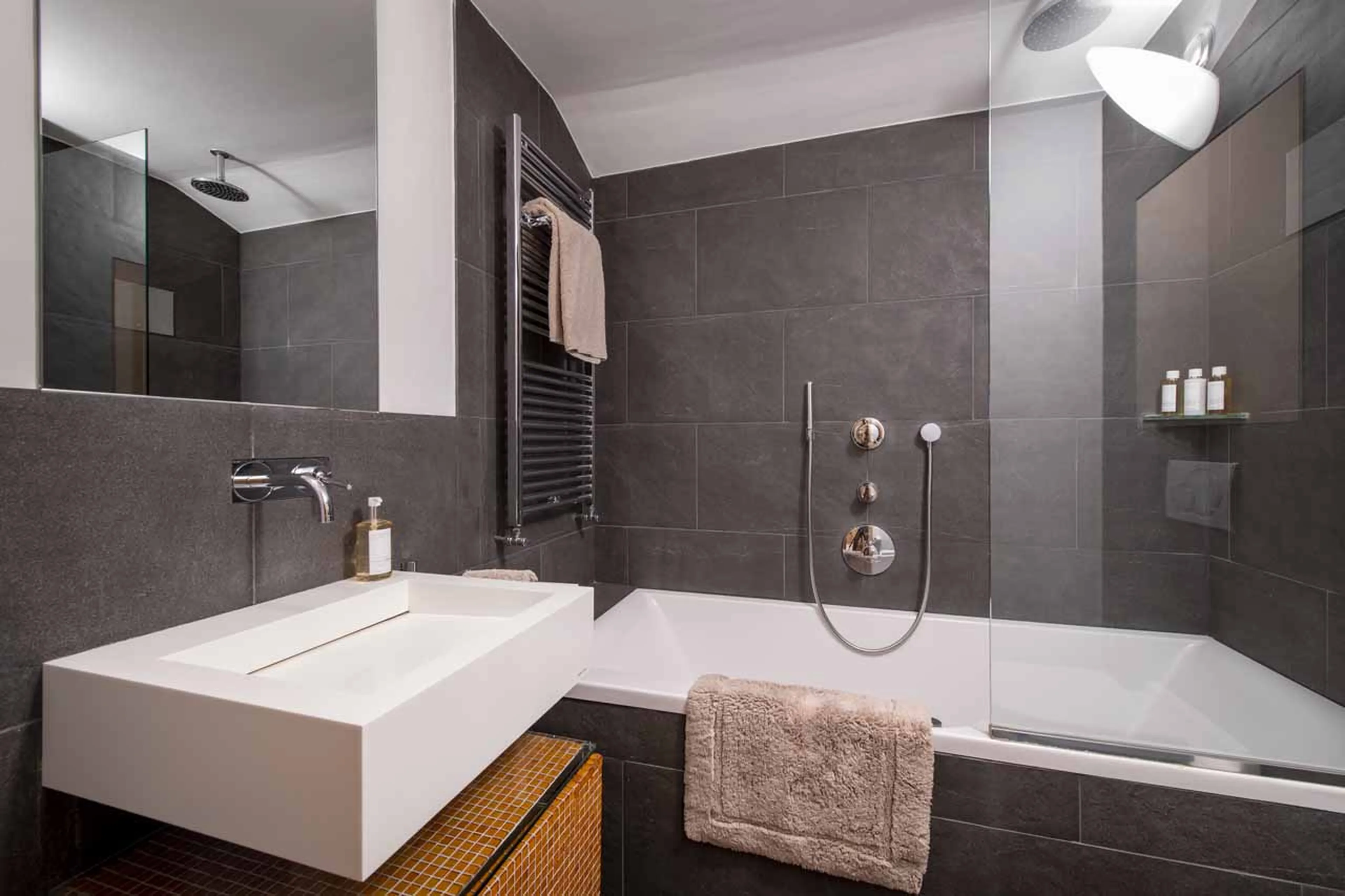 Studio bathroom at Chalet Spa in Verbier