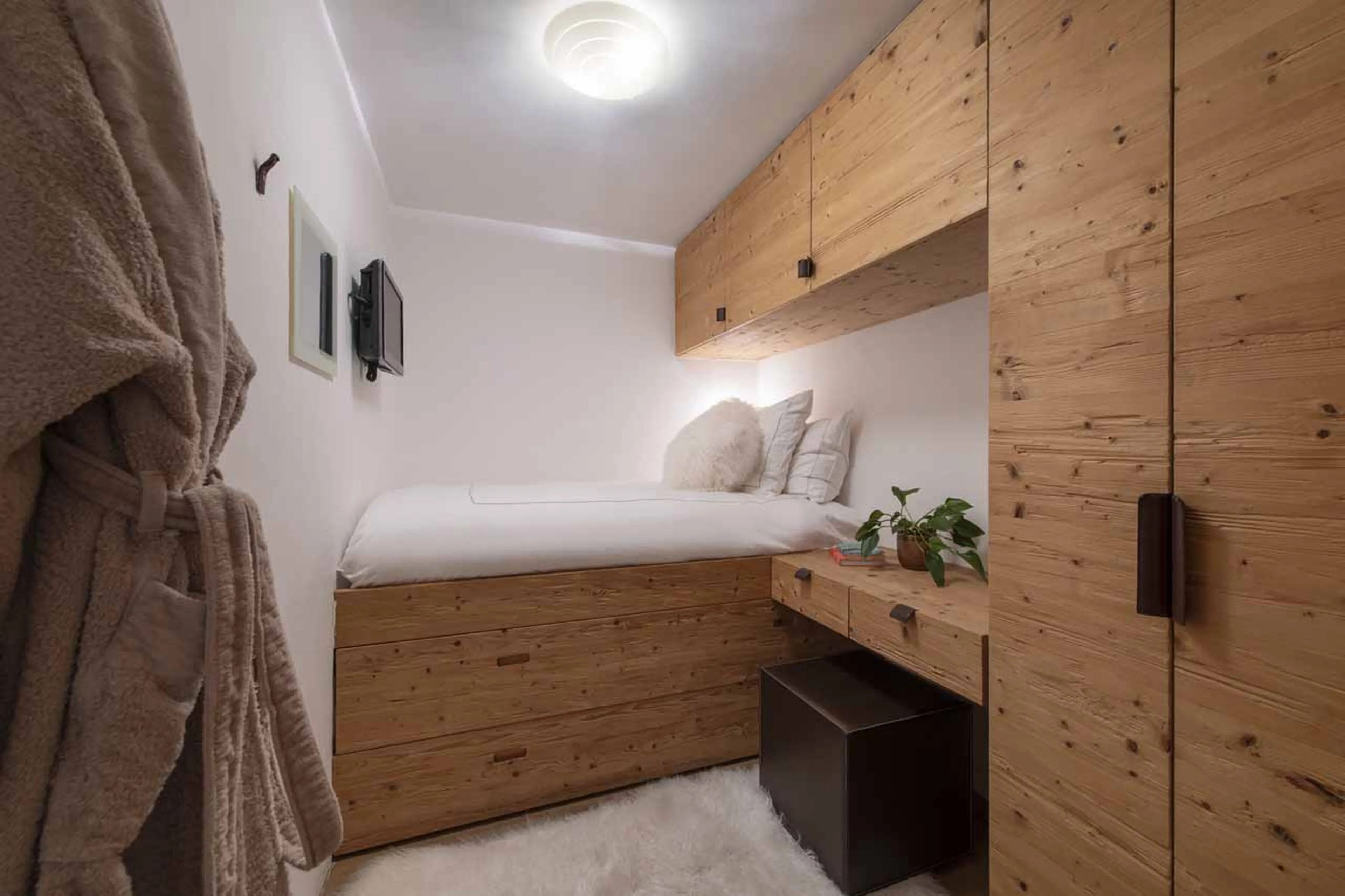 Studio bedroom at Chalet Spa in Verbier